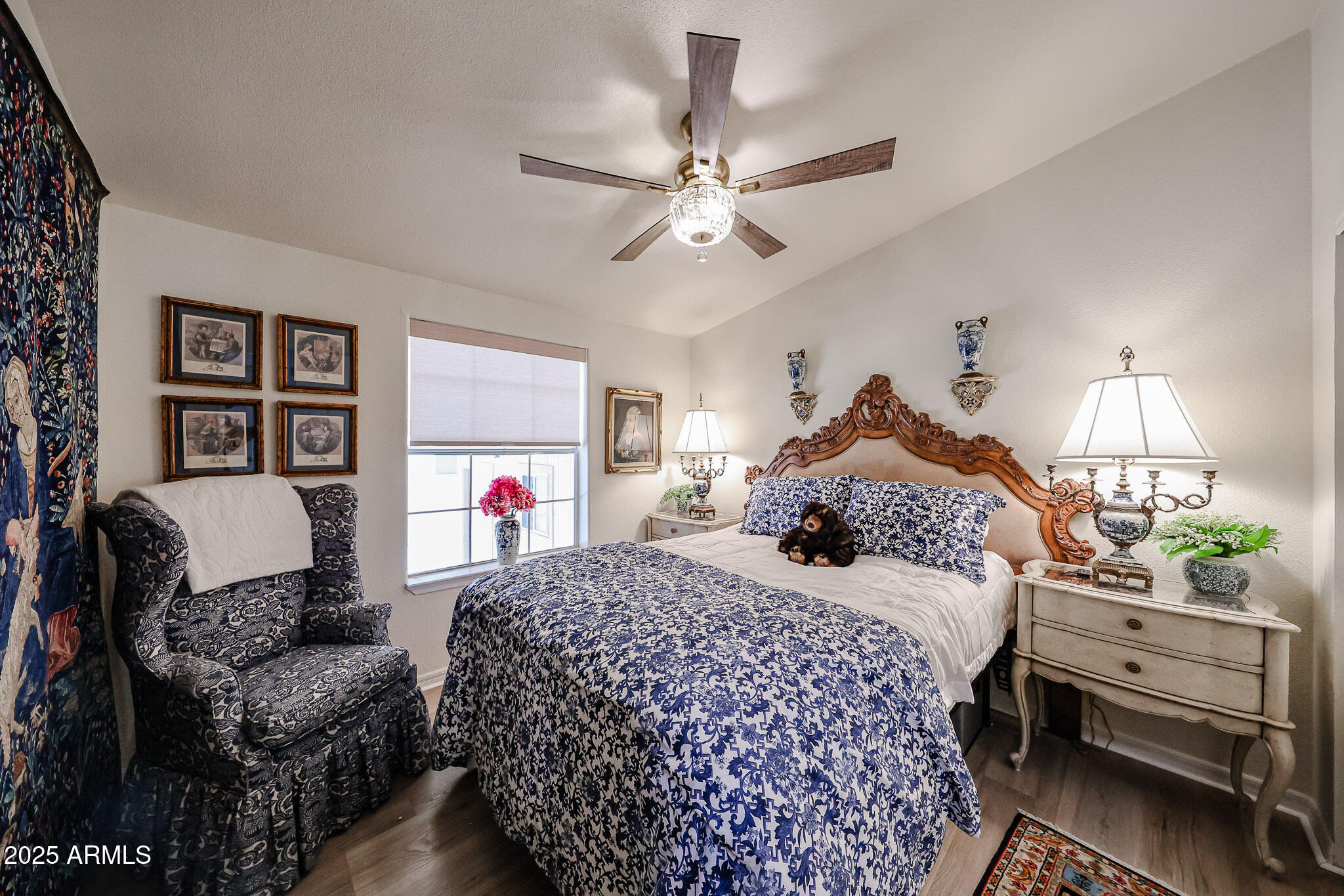 3901 E PINNACLE PEAK Road, 78