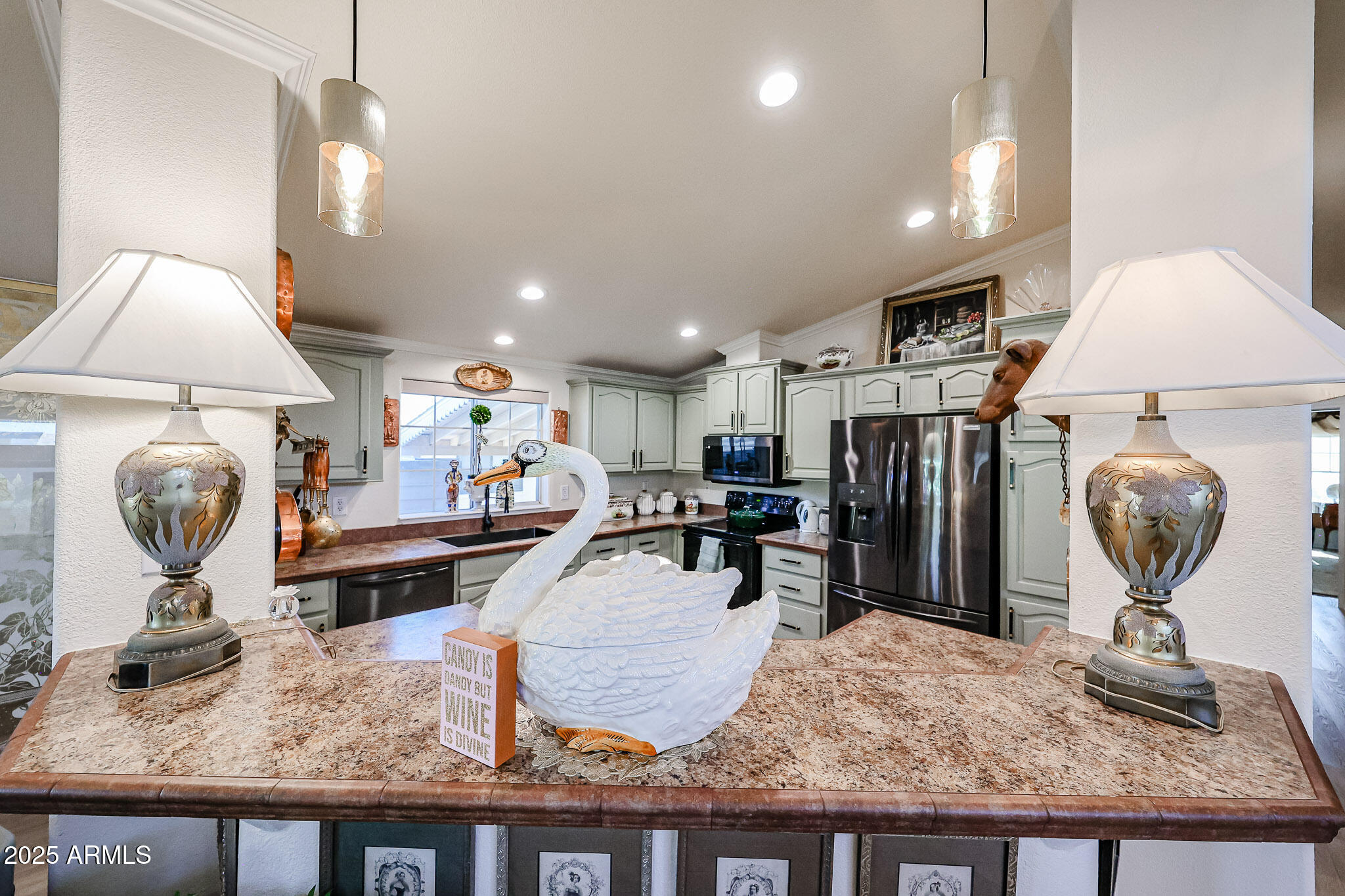 3901 E PINNACLE PEAK Road, 78