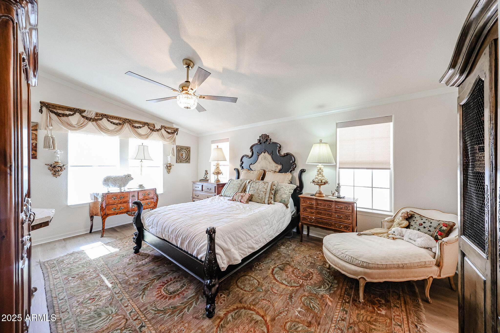 3901 E PINNACLE PEAK Road, 78