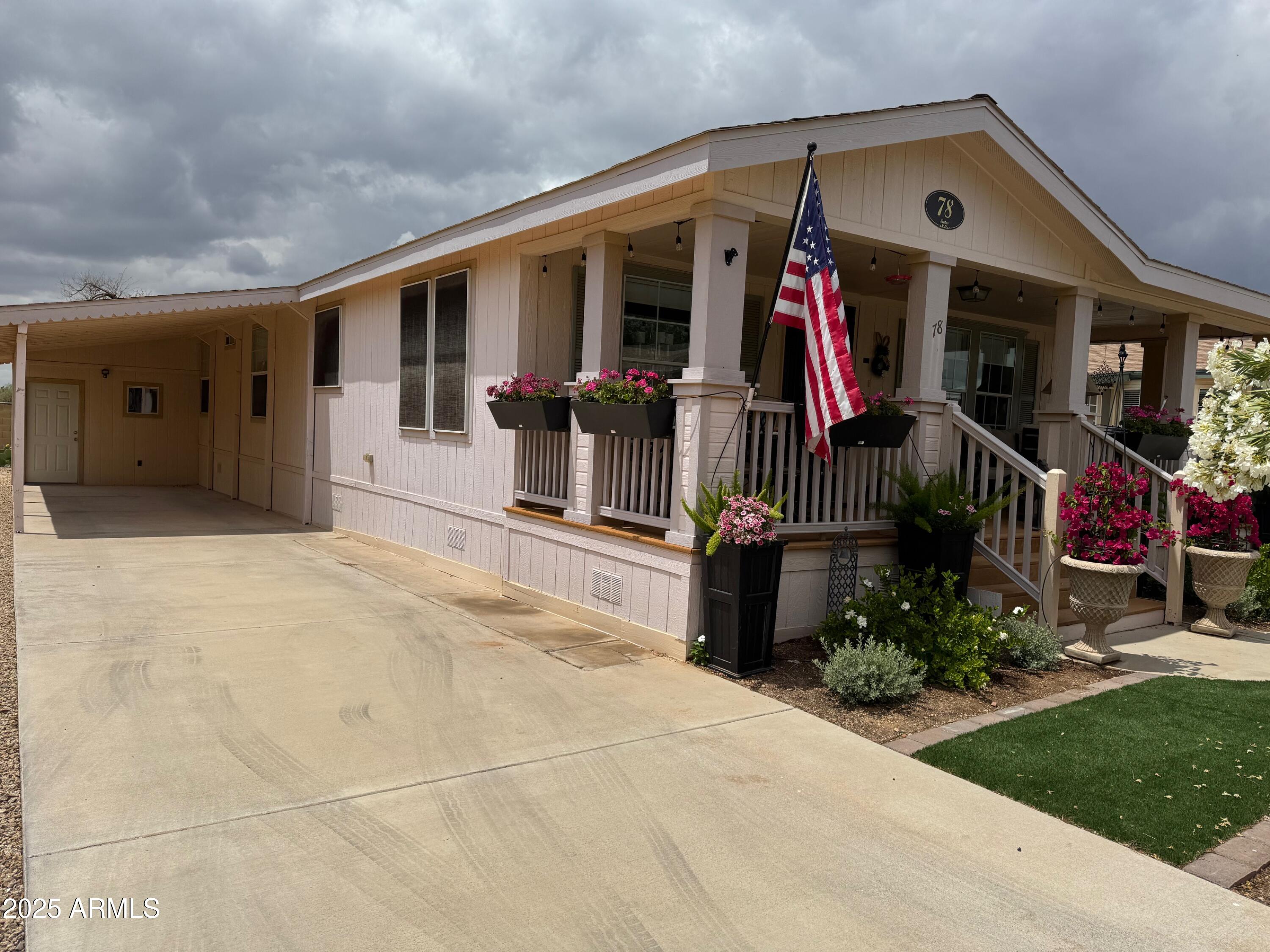 3901 E PINNACLE PEAK Road, 78