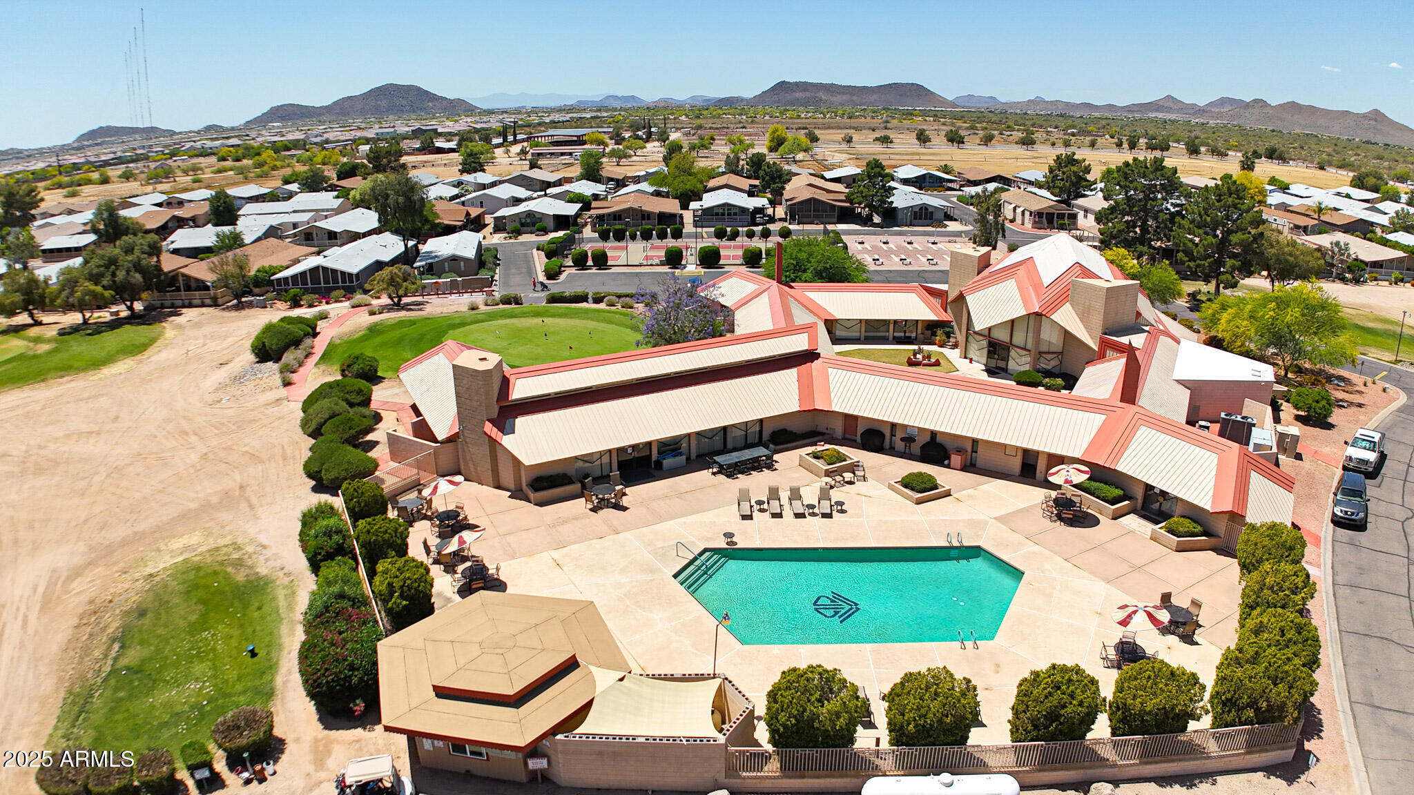 3901 E PINNACLE PEAK Road, 78