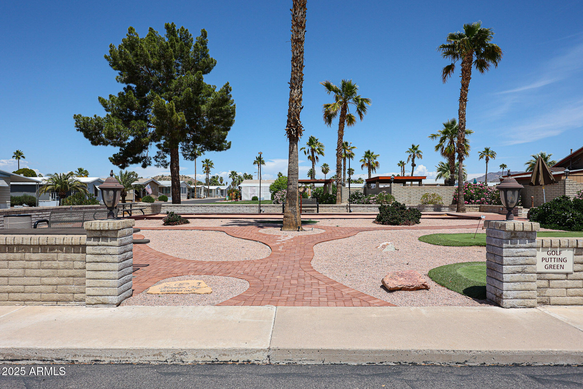 8600 E broadway Road, 53