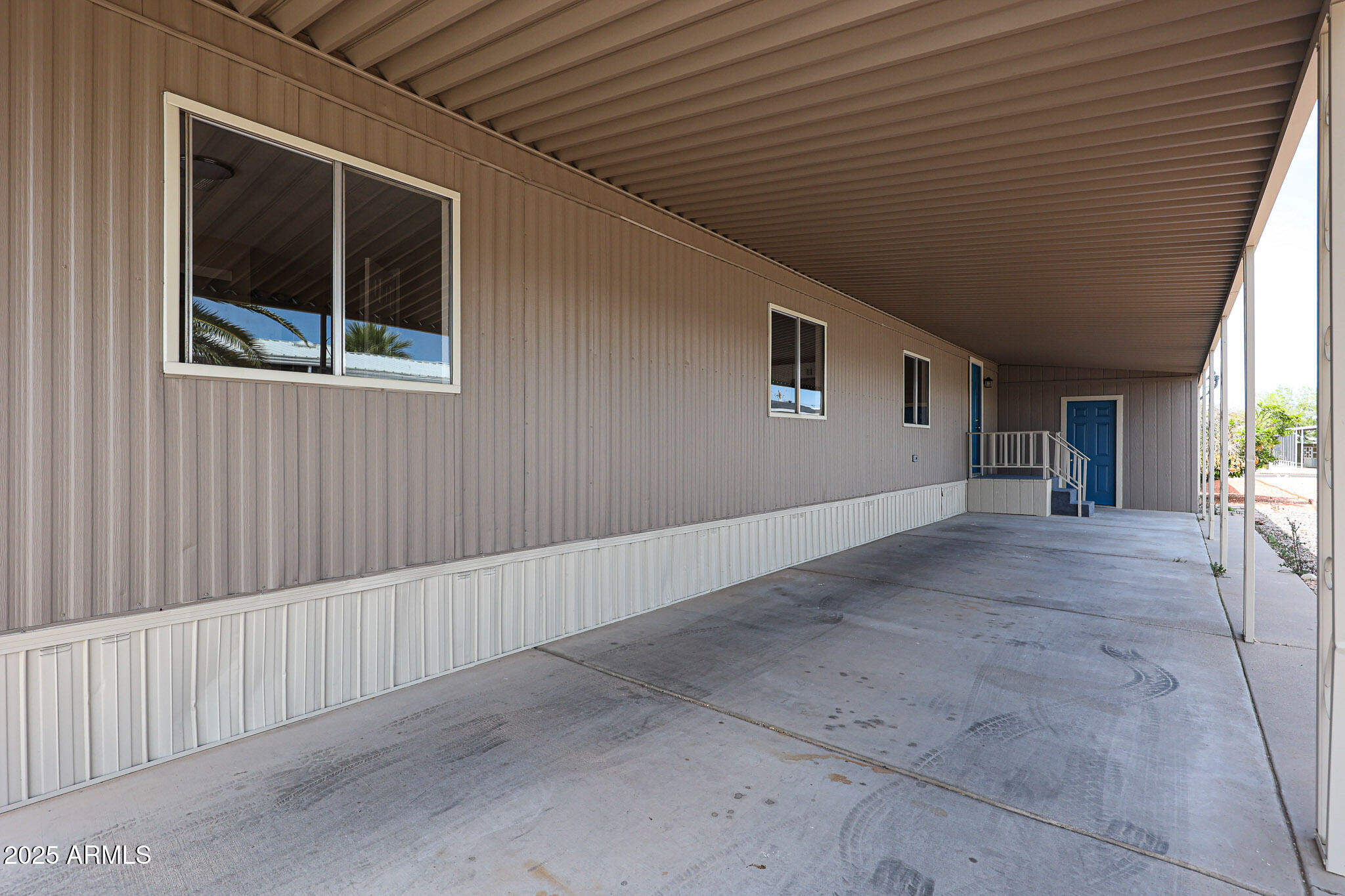 8600 E broadway Road, 53