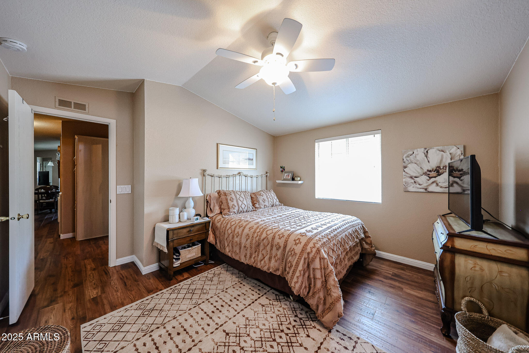 3901 E PINNACLE PEAK Road, 140