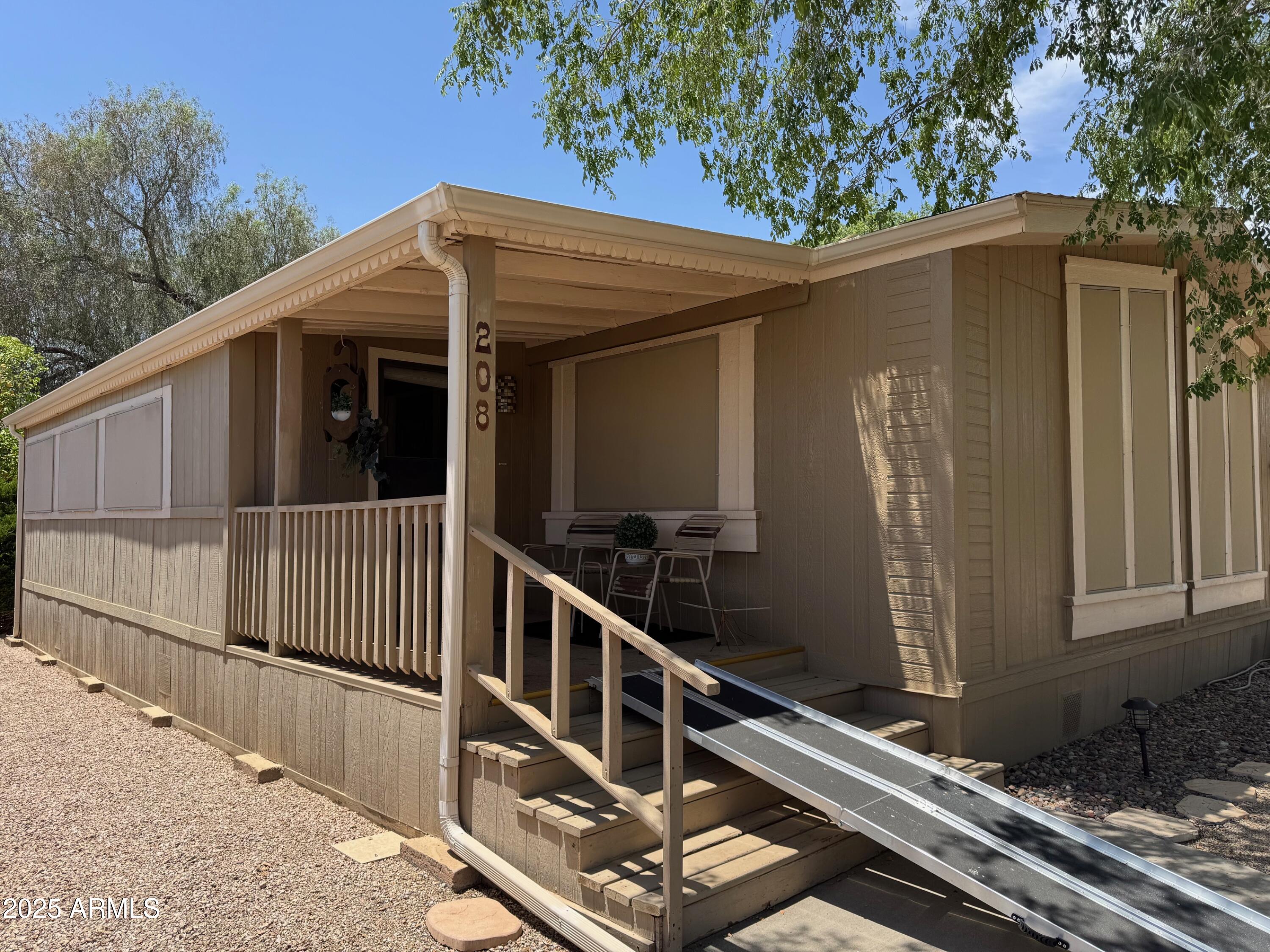 3901 E PINNACLE PEAK Road, 208