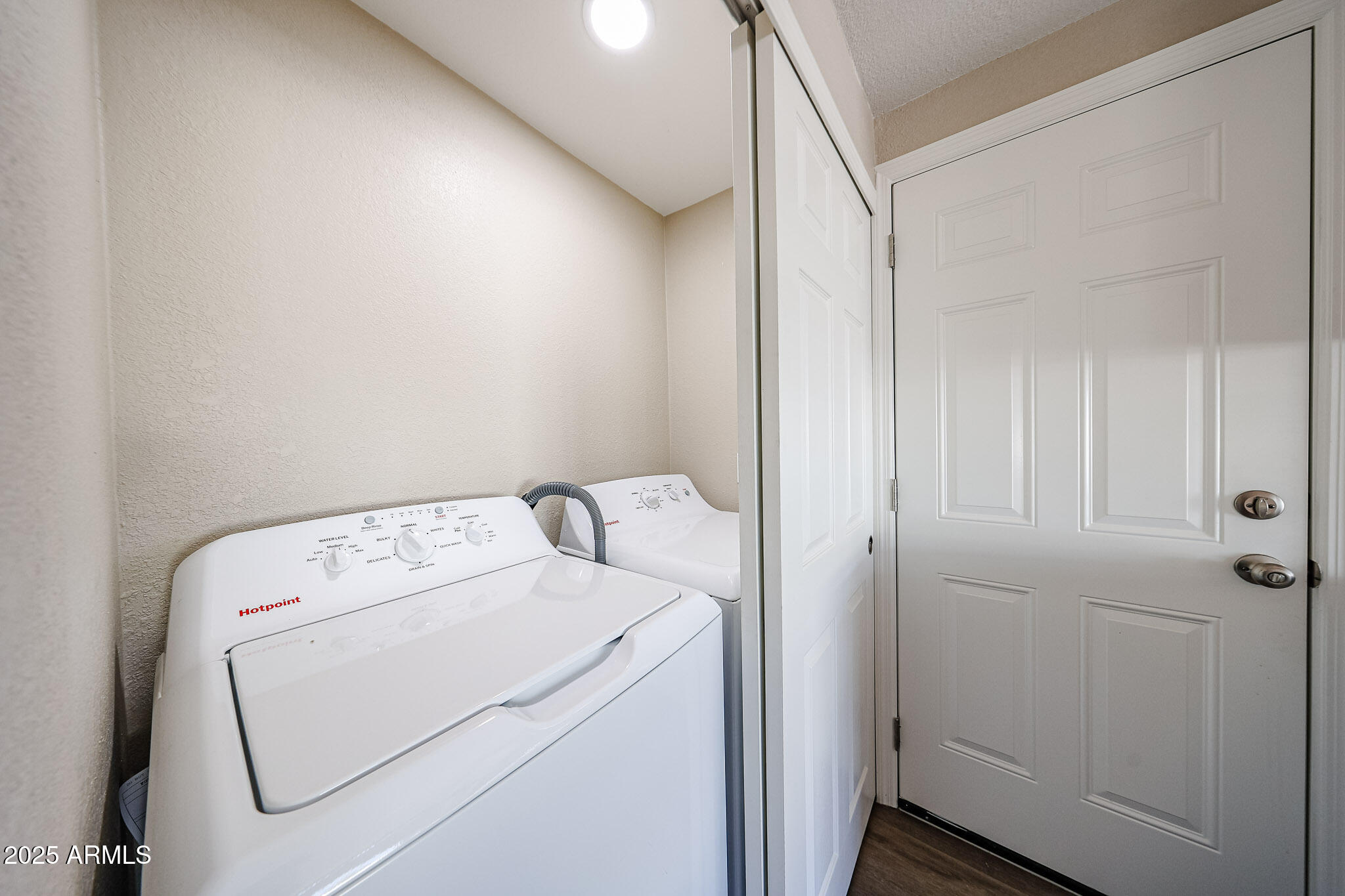 2650 W UNION HILLS Drive, 169