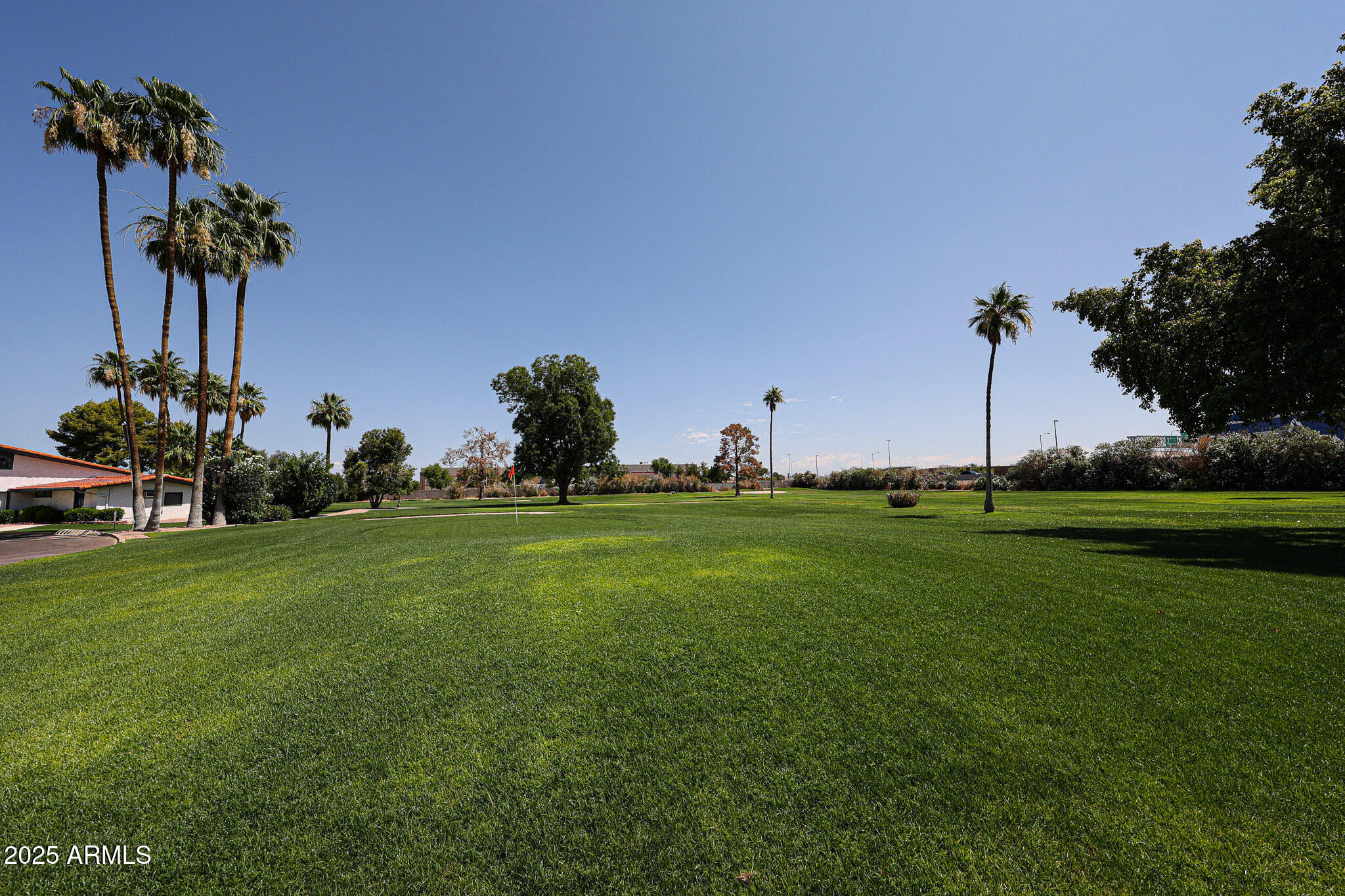 2650 W UNION HILLS Drive, 169