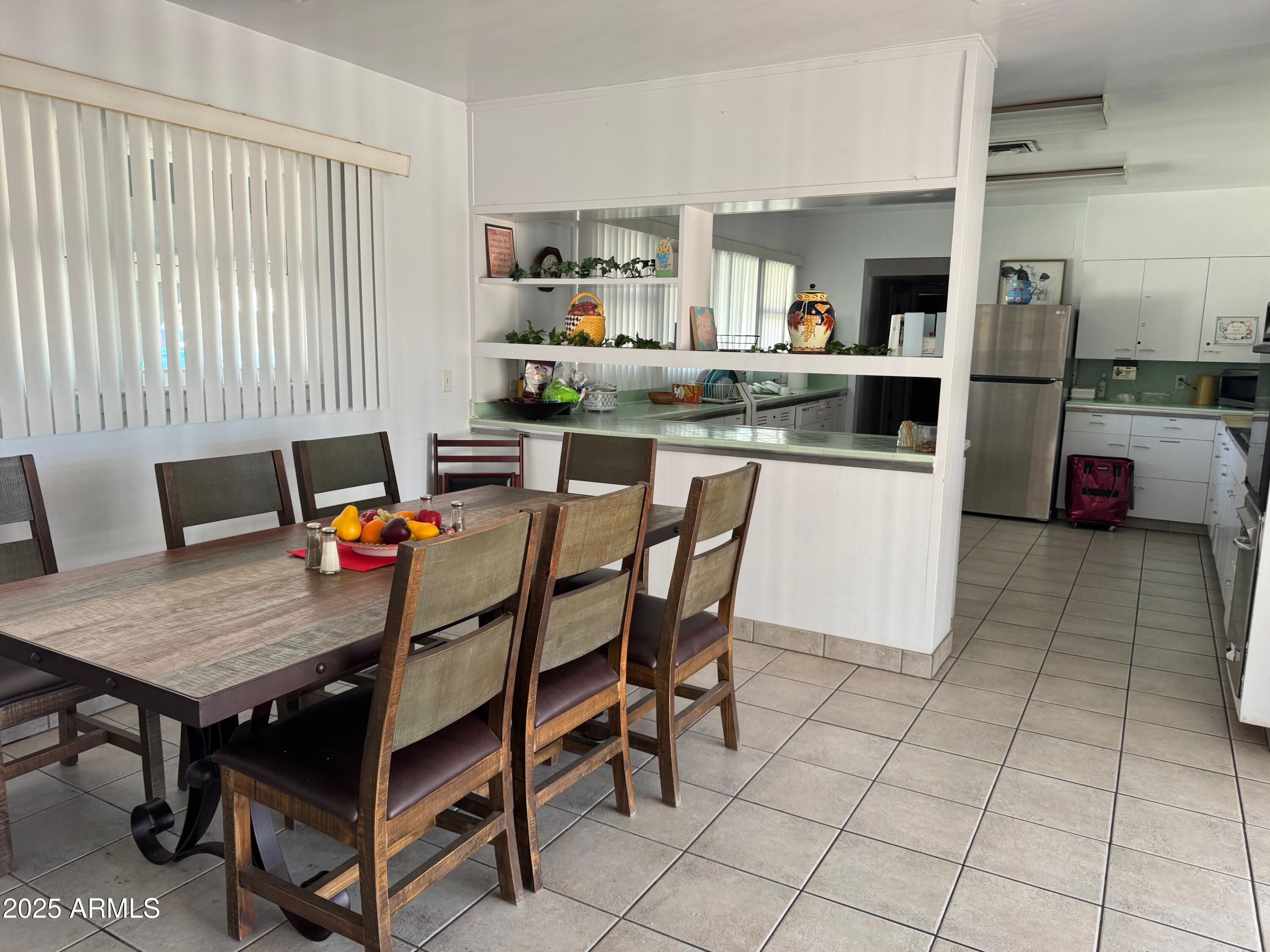 2650 W UNION HILLS Drive, 169