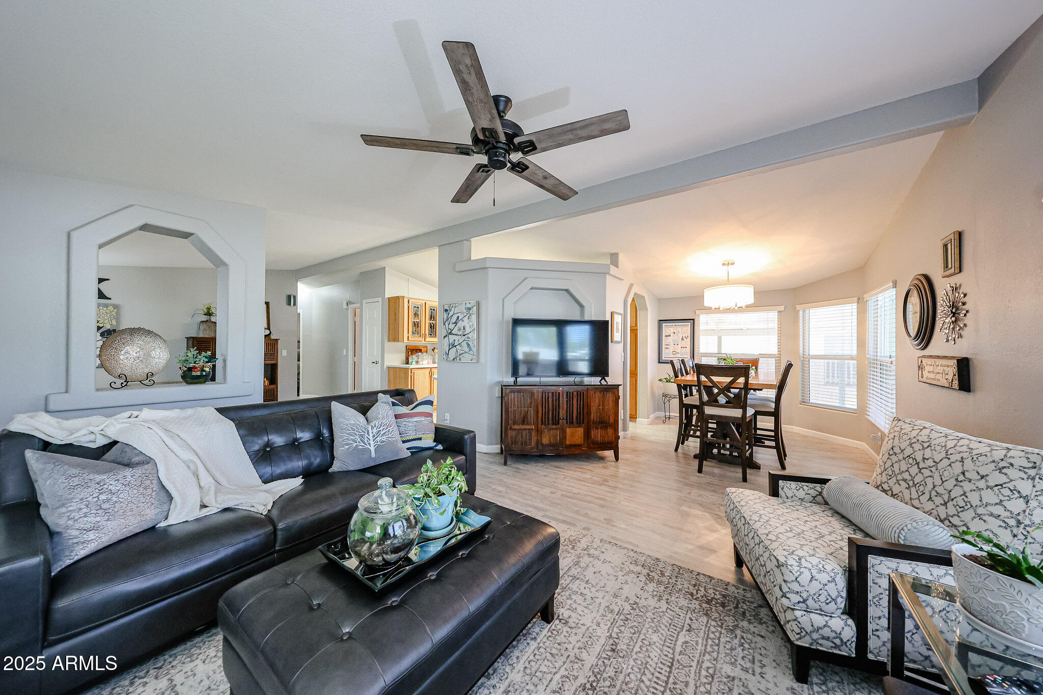 3901 E PINNACLE PEAK Road, 284