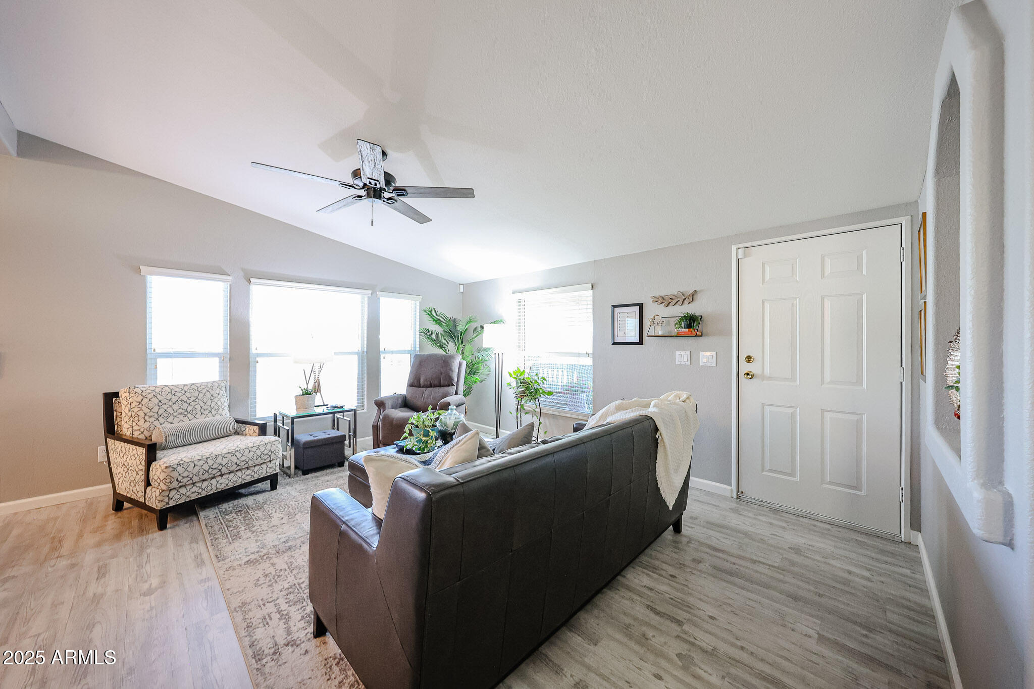 3901 E PINNACLE PEAK Road, 284