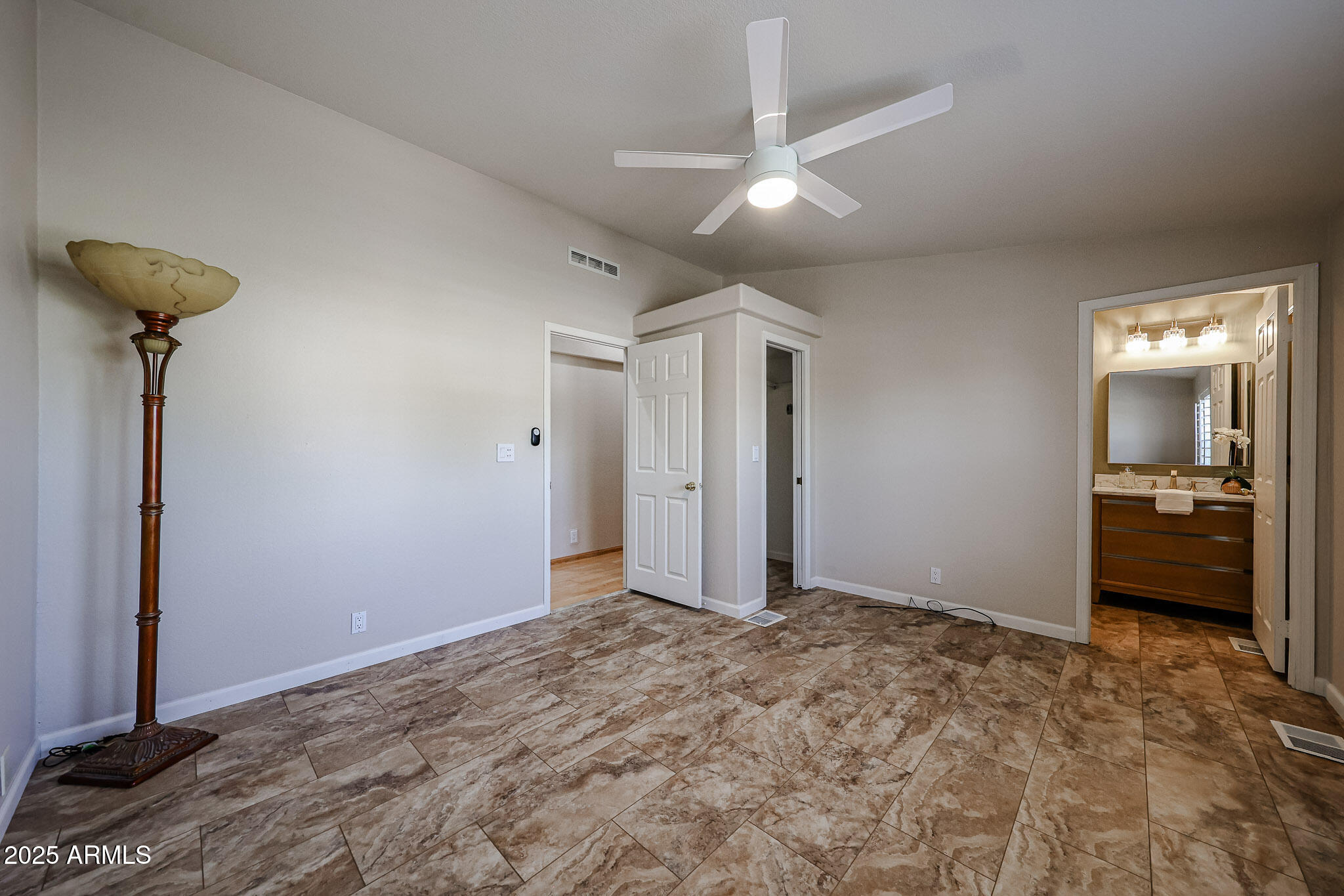 3901 E PINNACLE PEAK Road, 358