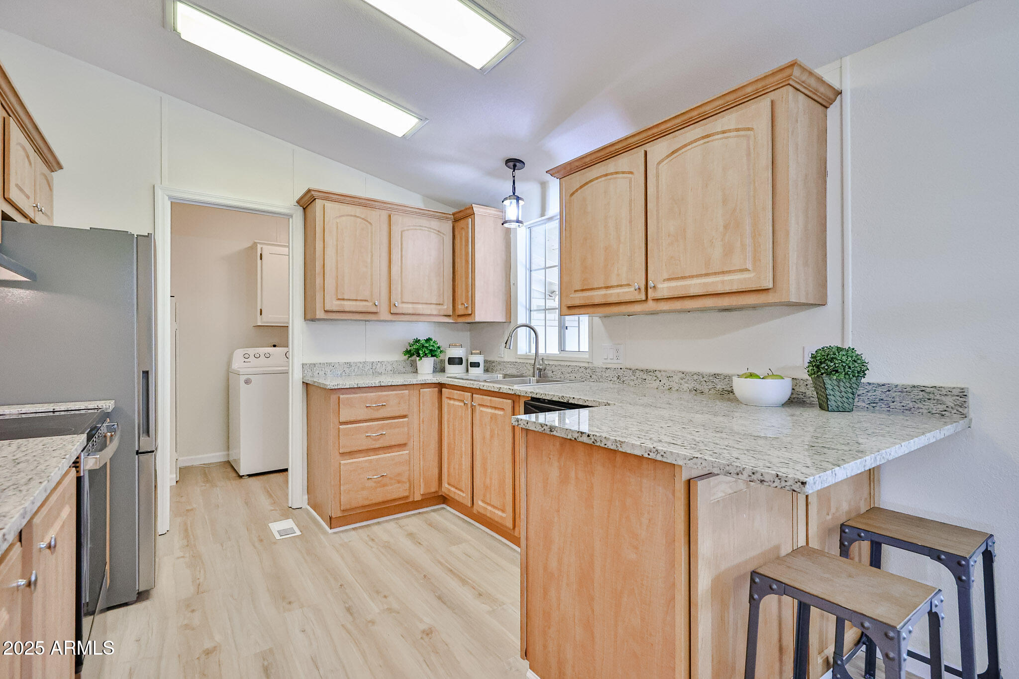 3901 E PINNACLE PEAK Road, 39