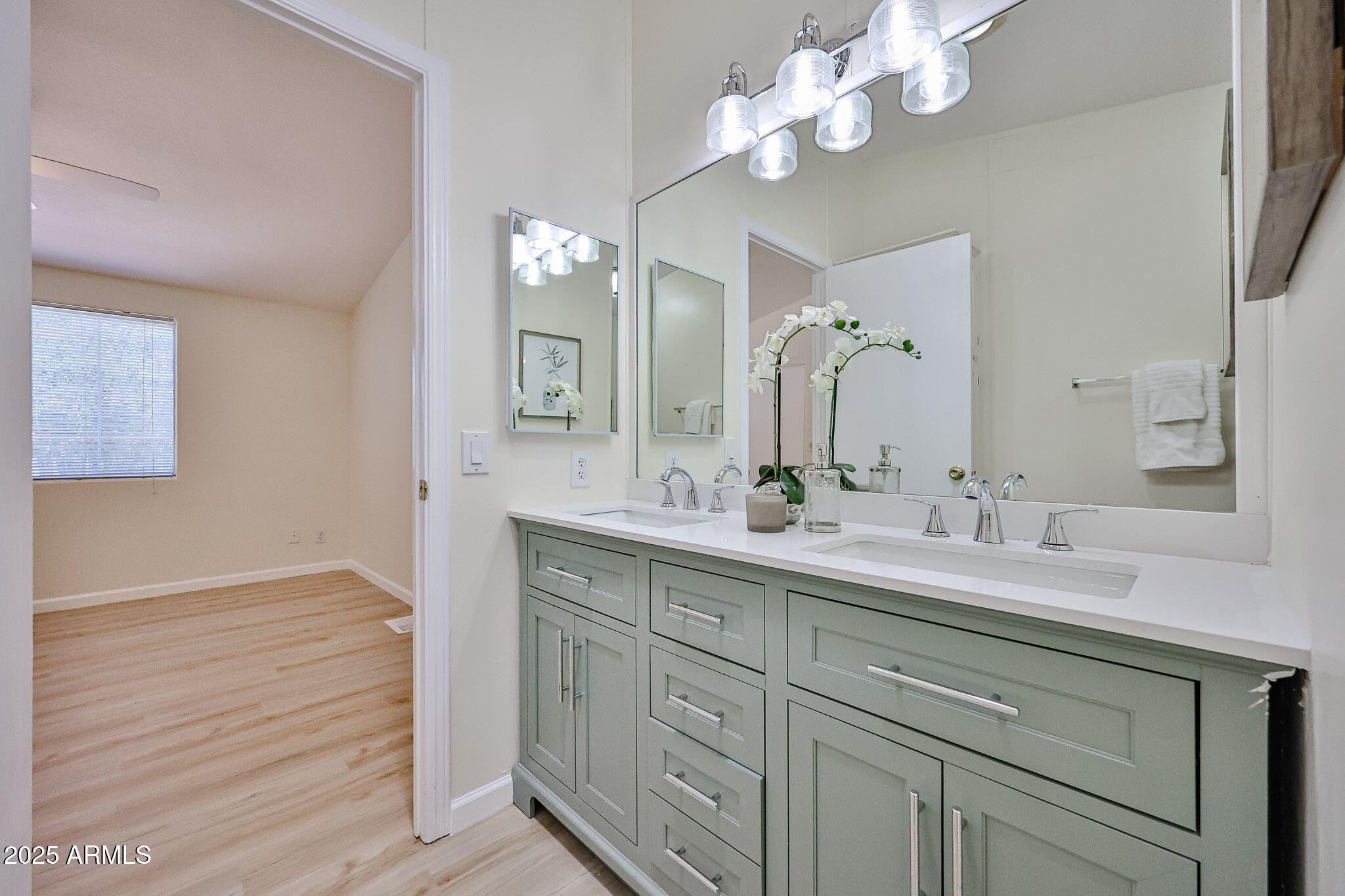 3901 E PINNACLE PEAK Road, 39