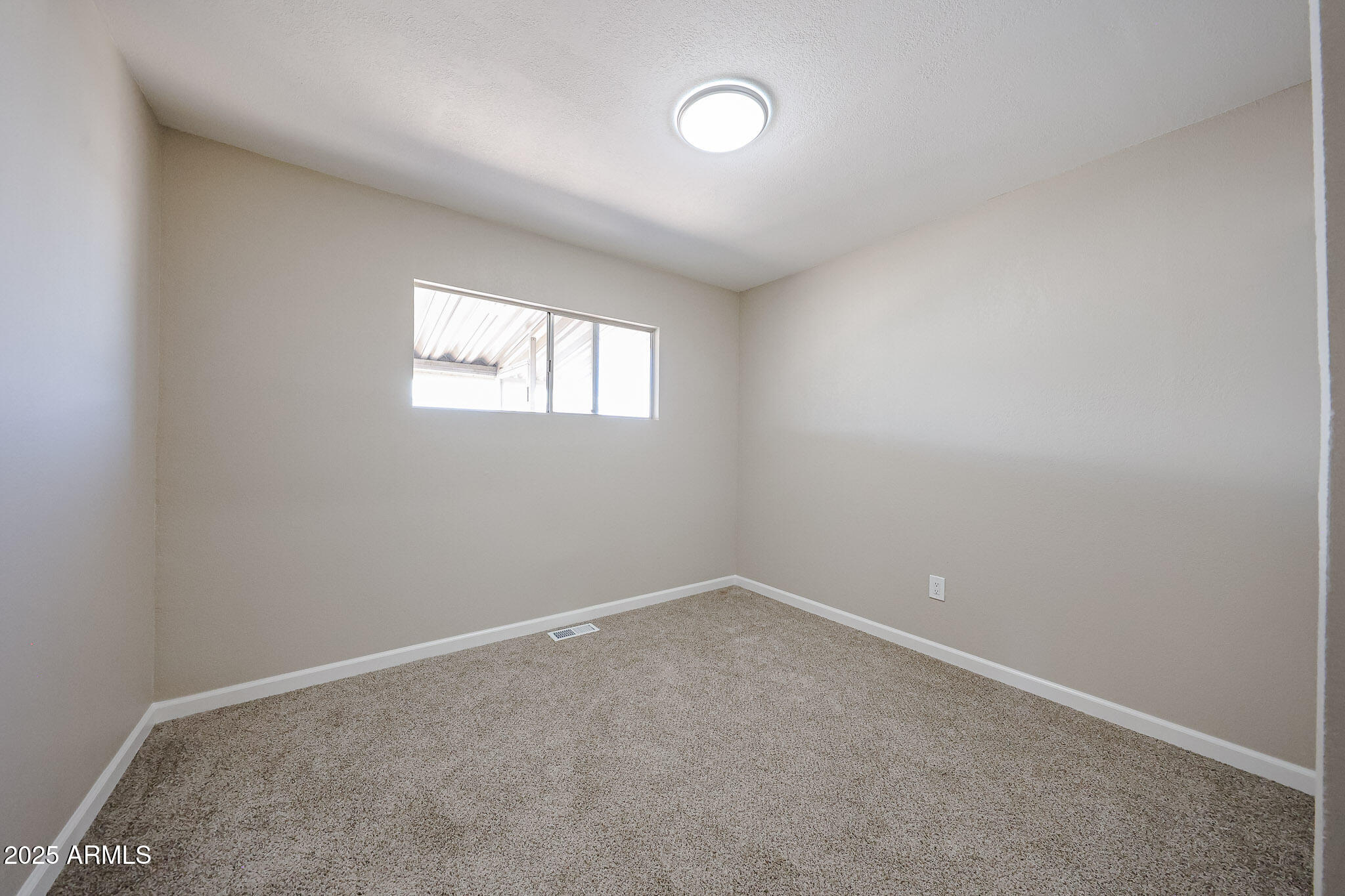 2650 W UNION HILLS Drive, 257