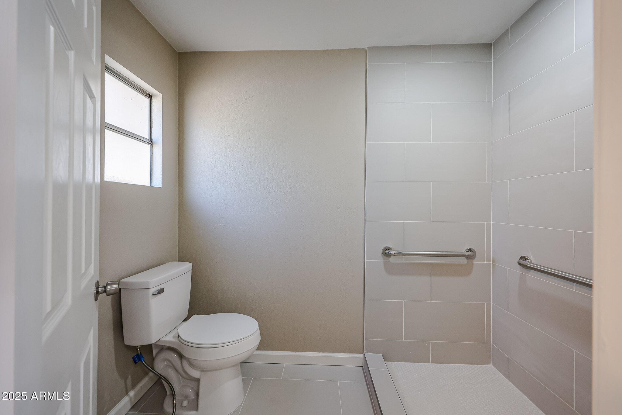 2650 W UNION HILLS Drive, 257