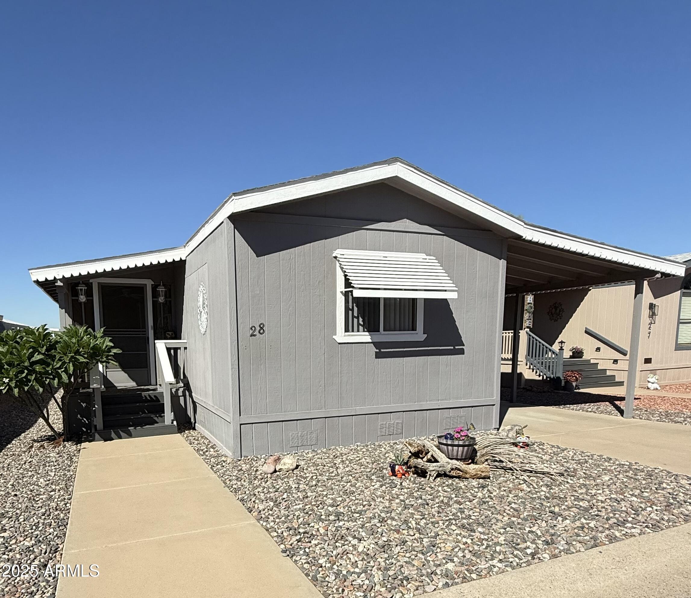 3901 E Pinnacle Peak Road 28