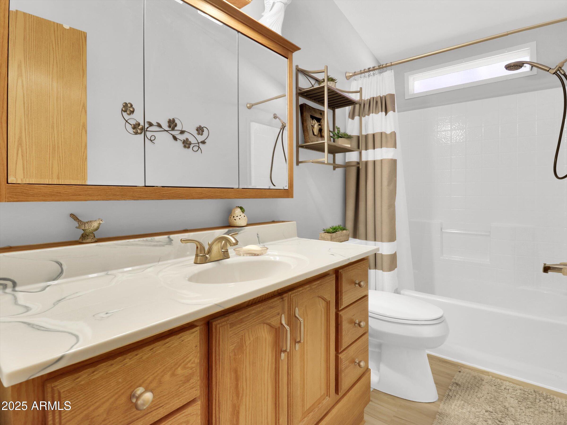 3901 E Pinnacle Peak Road 28