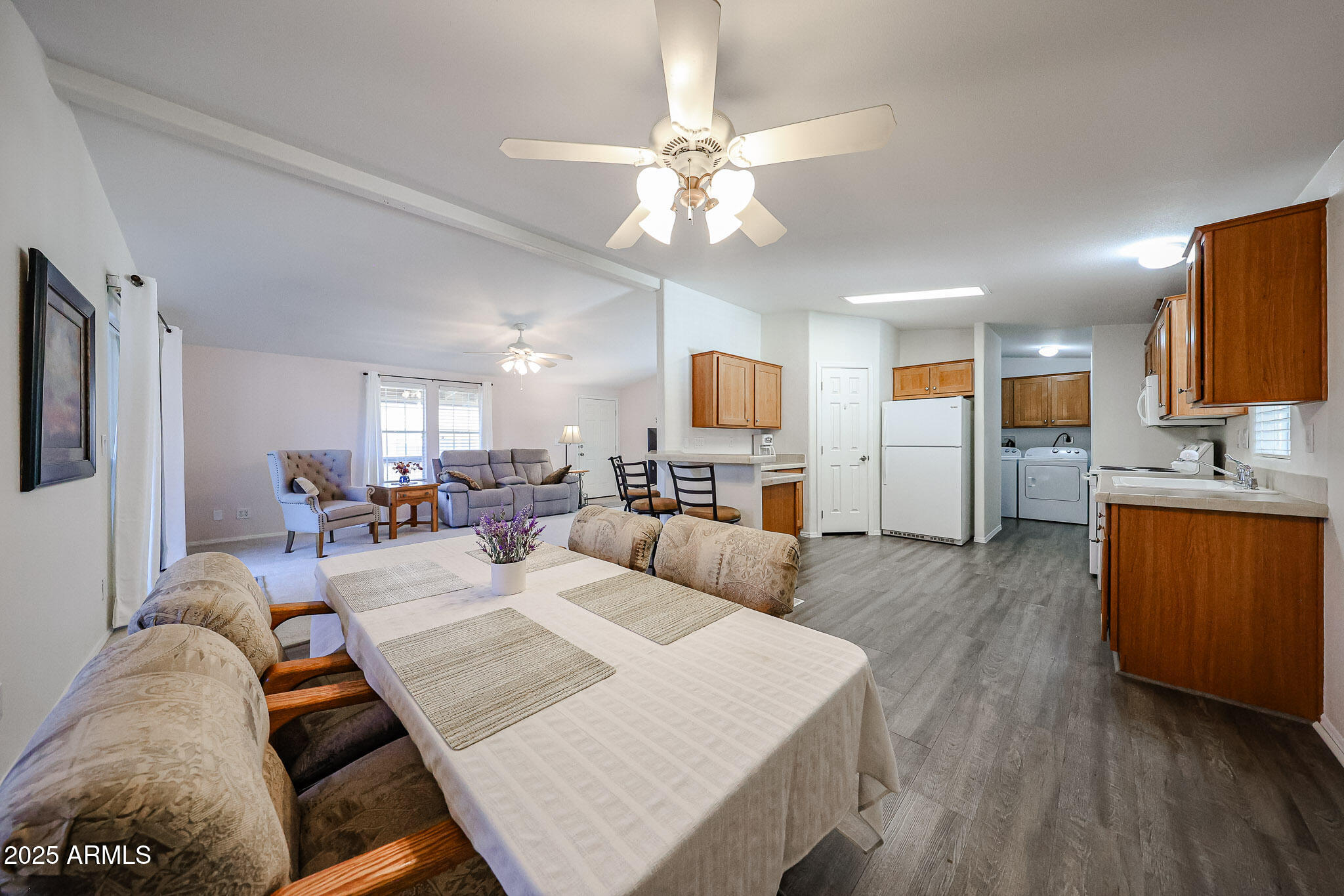 3901 E PINNACLE PEAK Road, 83