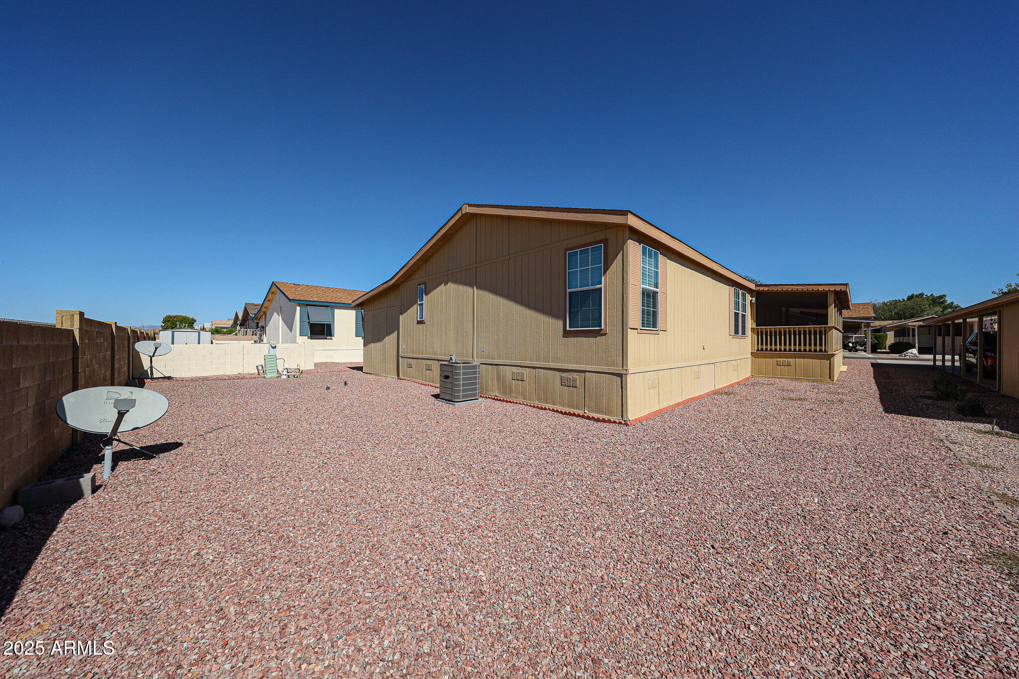 3901 E PINNACLE PEAK Road, 83