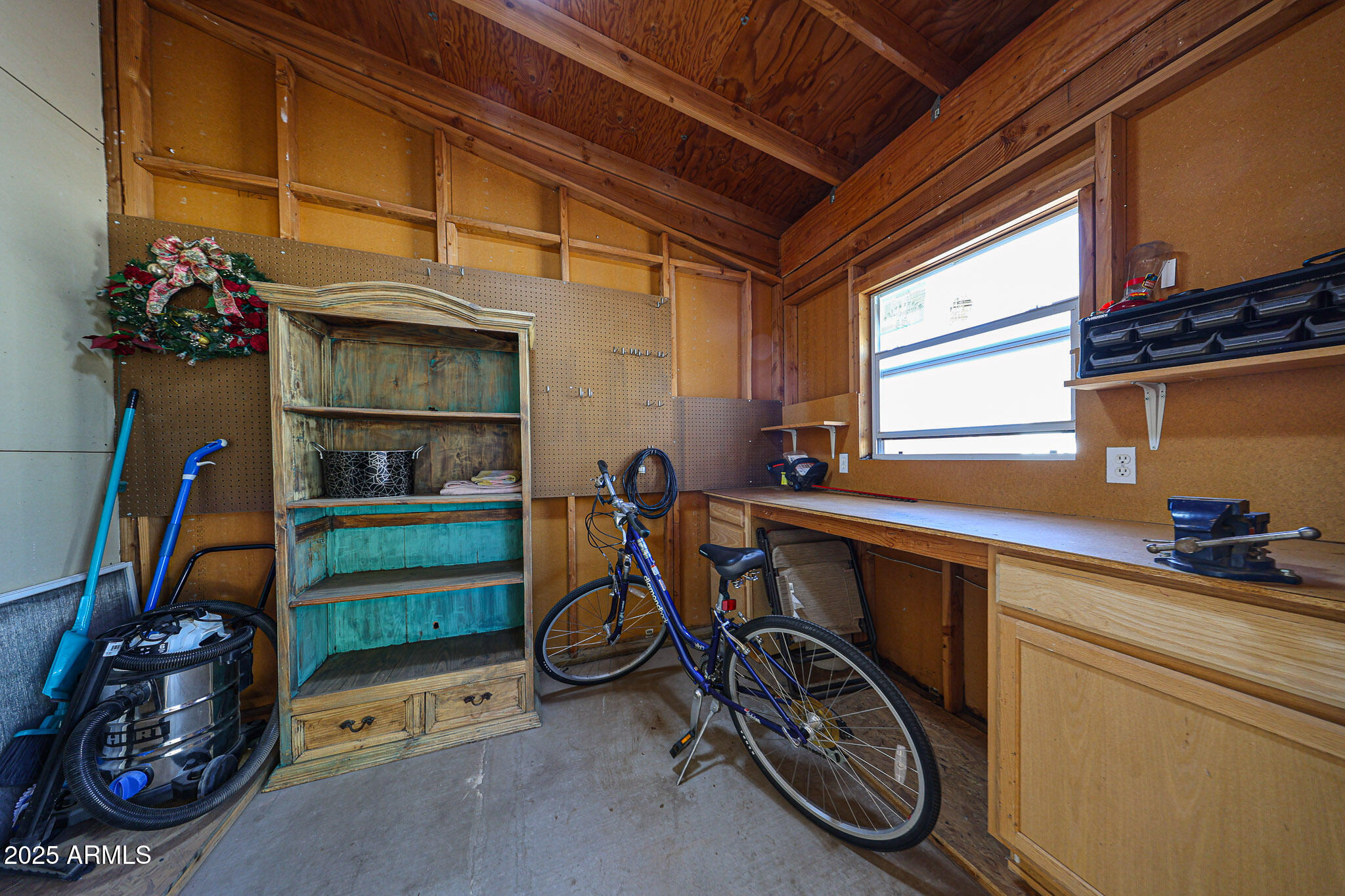 3901 E PINNACLE PEAK Road, 83