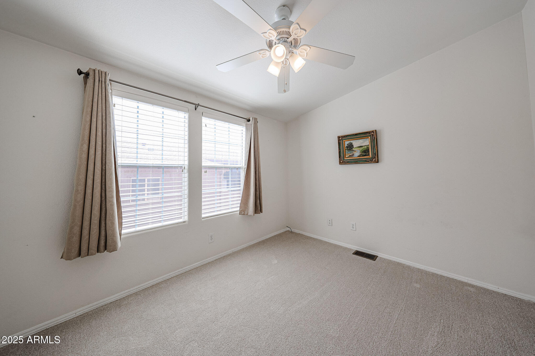 3901 E PINNACLE PEAK Road, 83