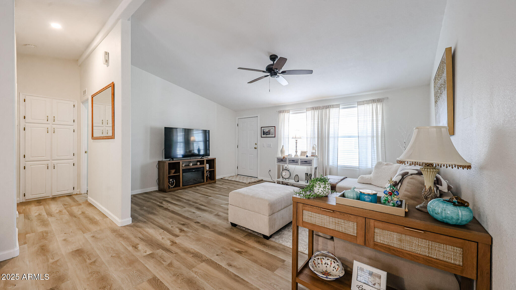 3901 E PINNACLE PEAK Road 240