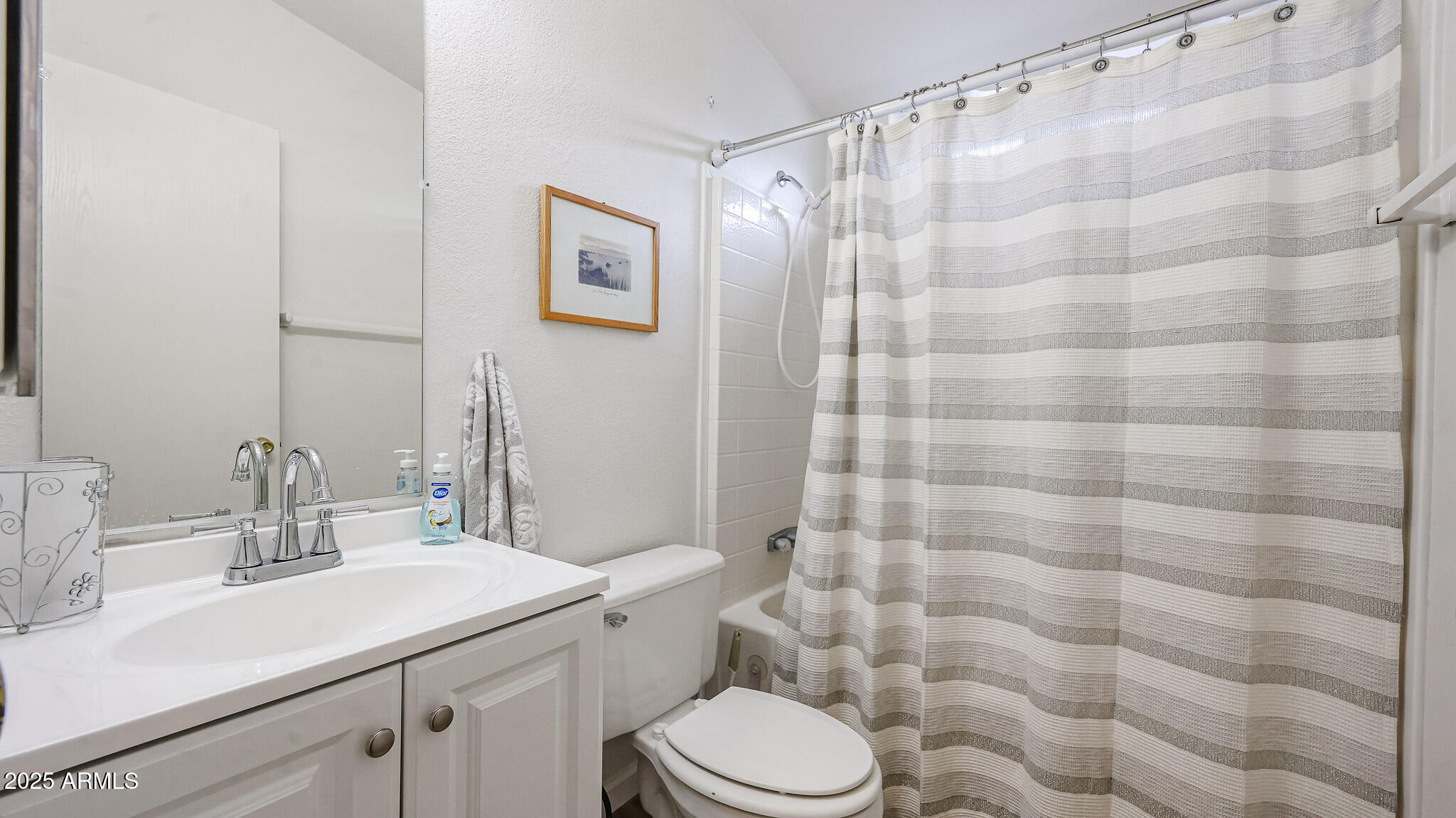 3901 E PINNACLE PEAK Road 240