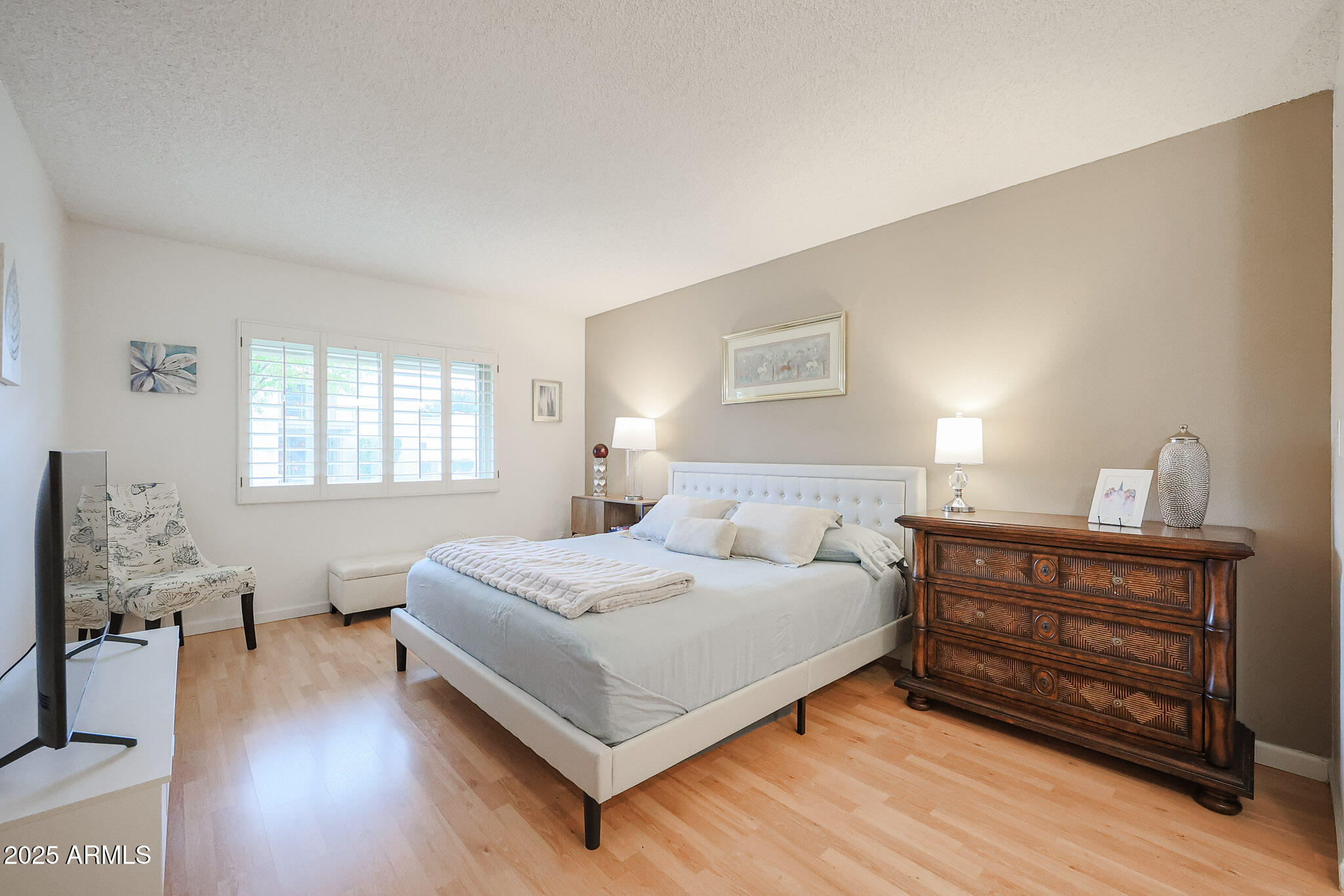 7721 E HARVARD Street