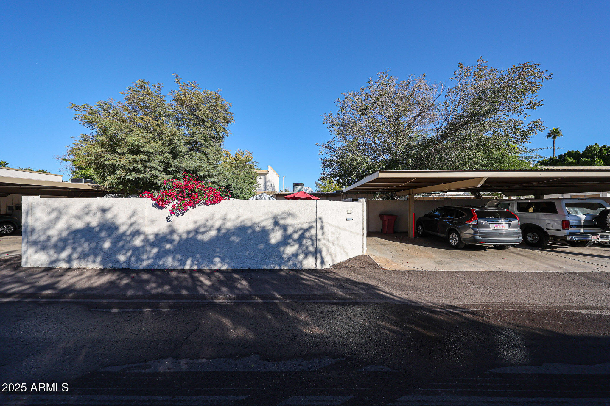 7721 E HARVARD Street