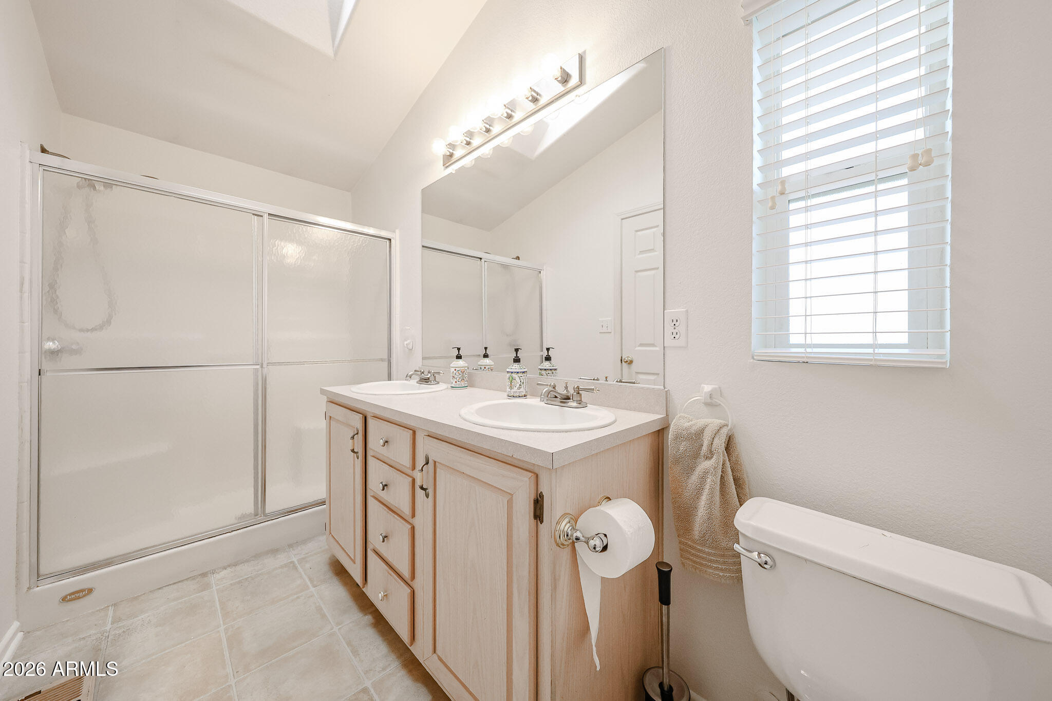 3901 E PINNACLE PEAK Road 270