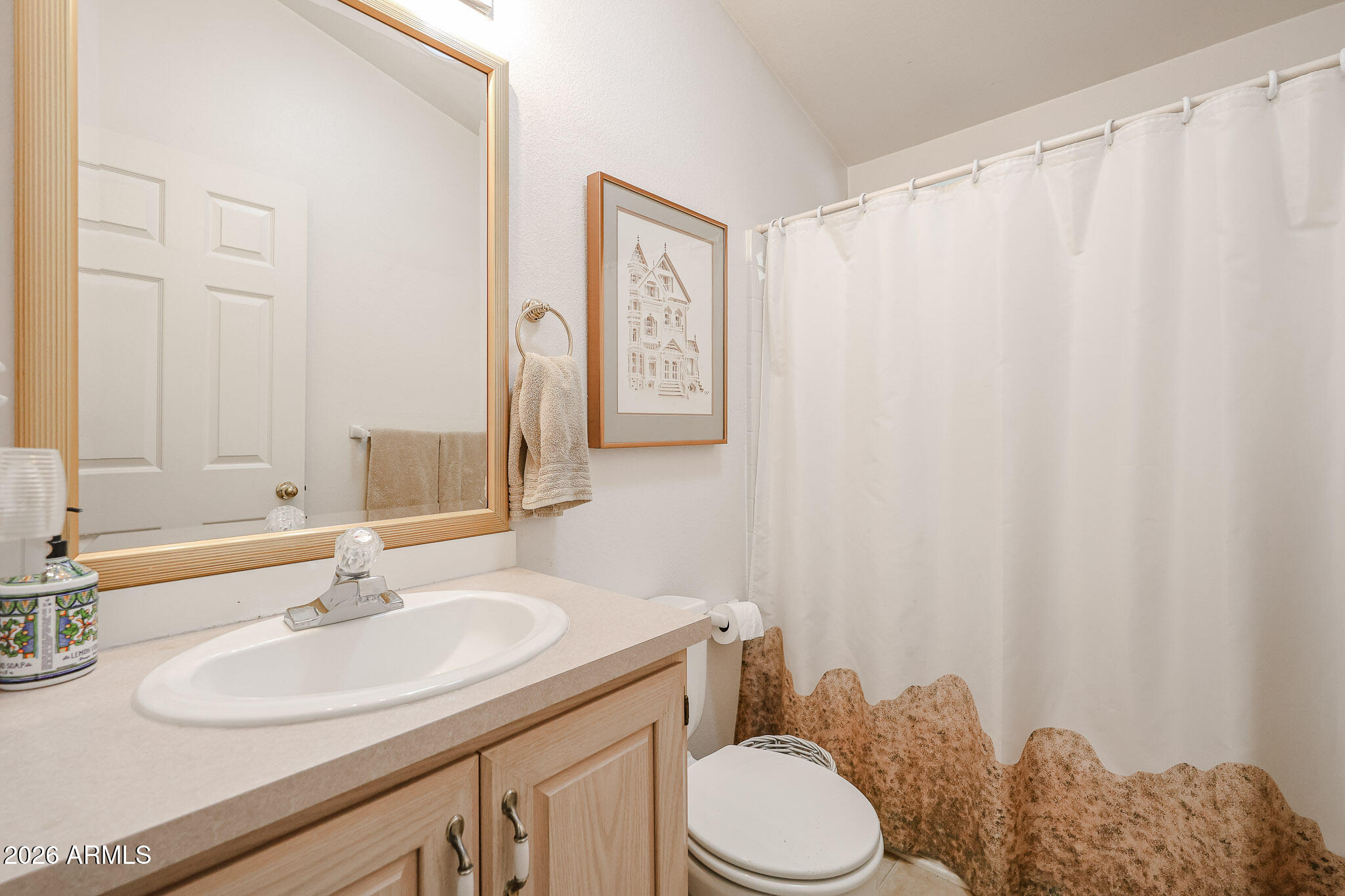 3901 E PINNACLE PEAK Road 270