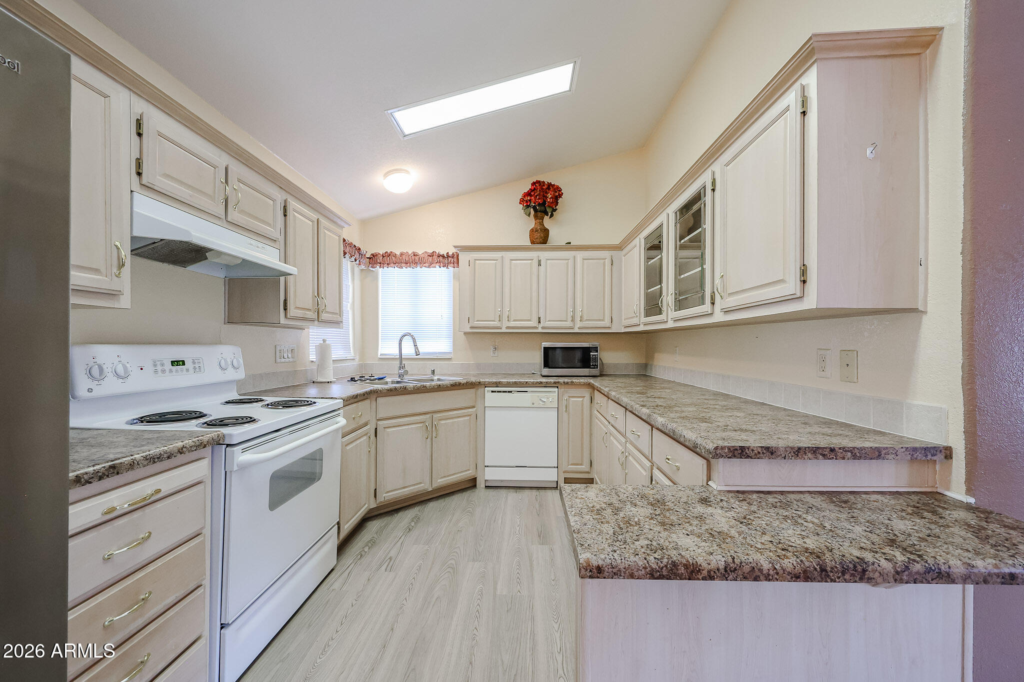 3901 E PINNACLE PEAK Road 153