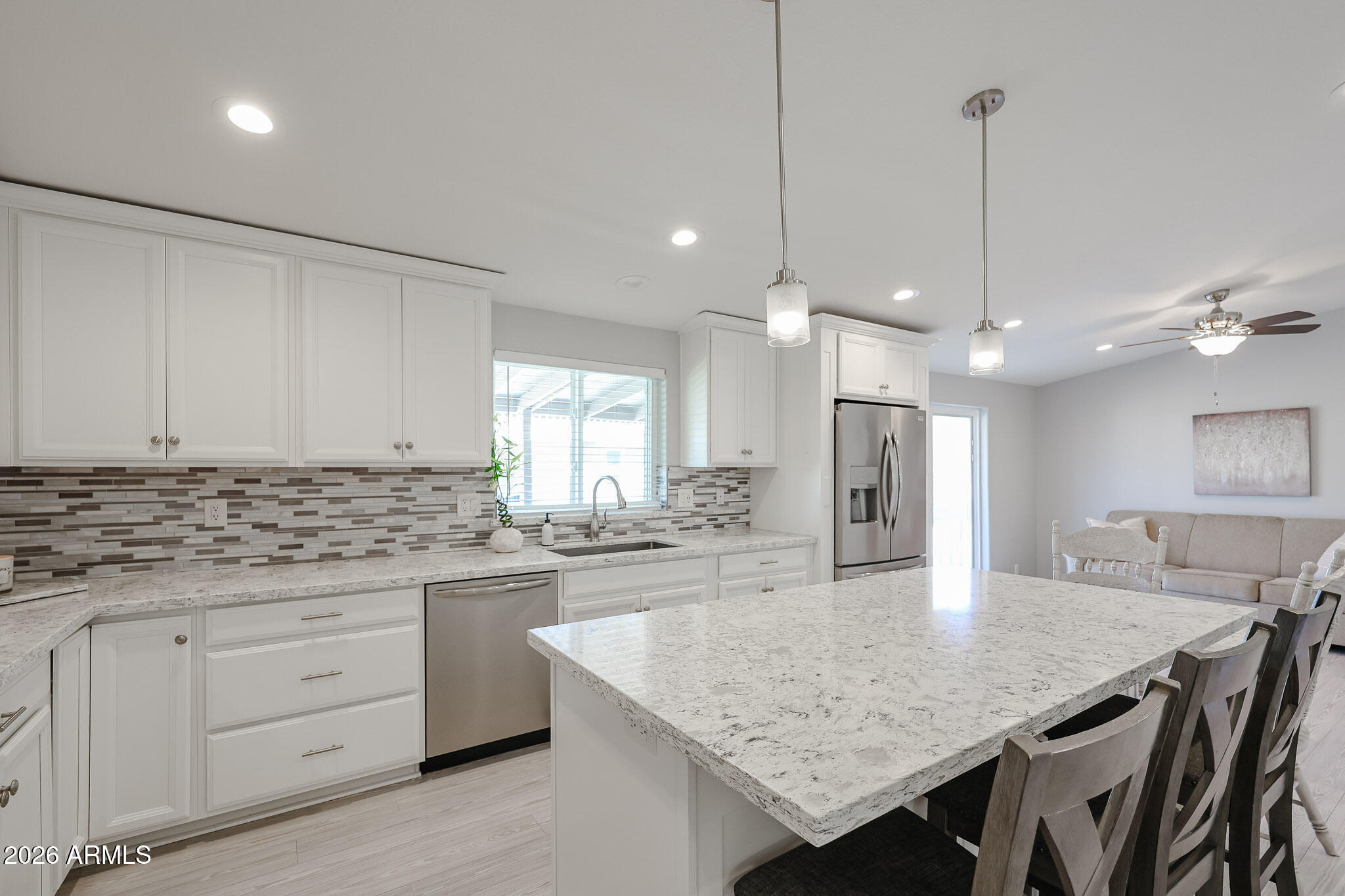 3901 E PINNACLE PEAK Road 275