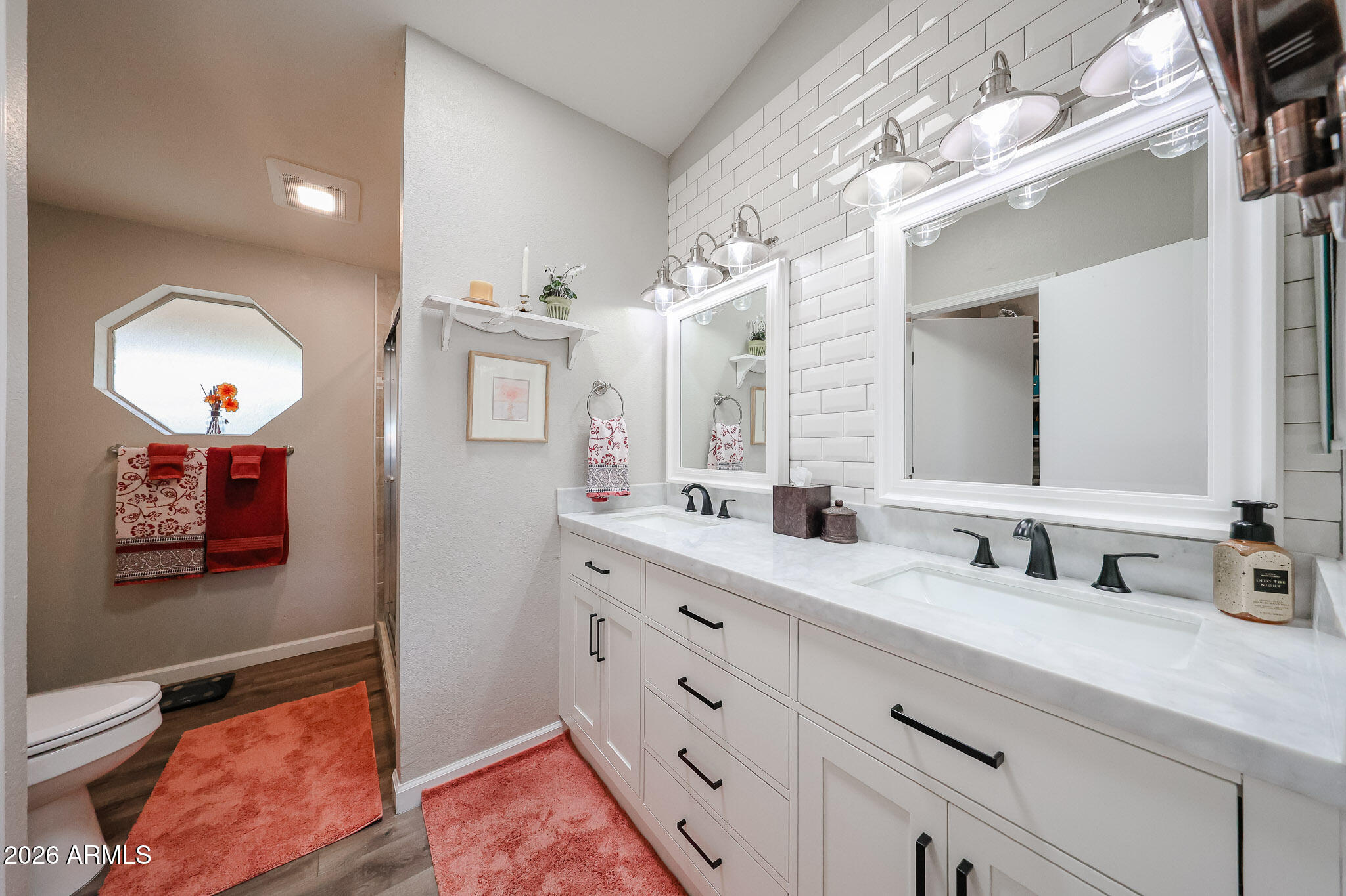 3901 E PINNACLE PEAK Road 236