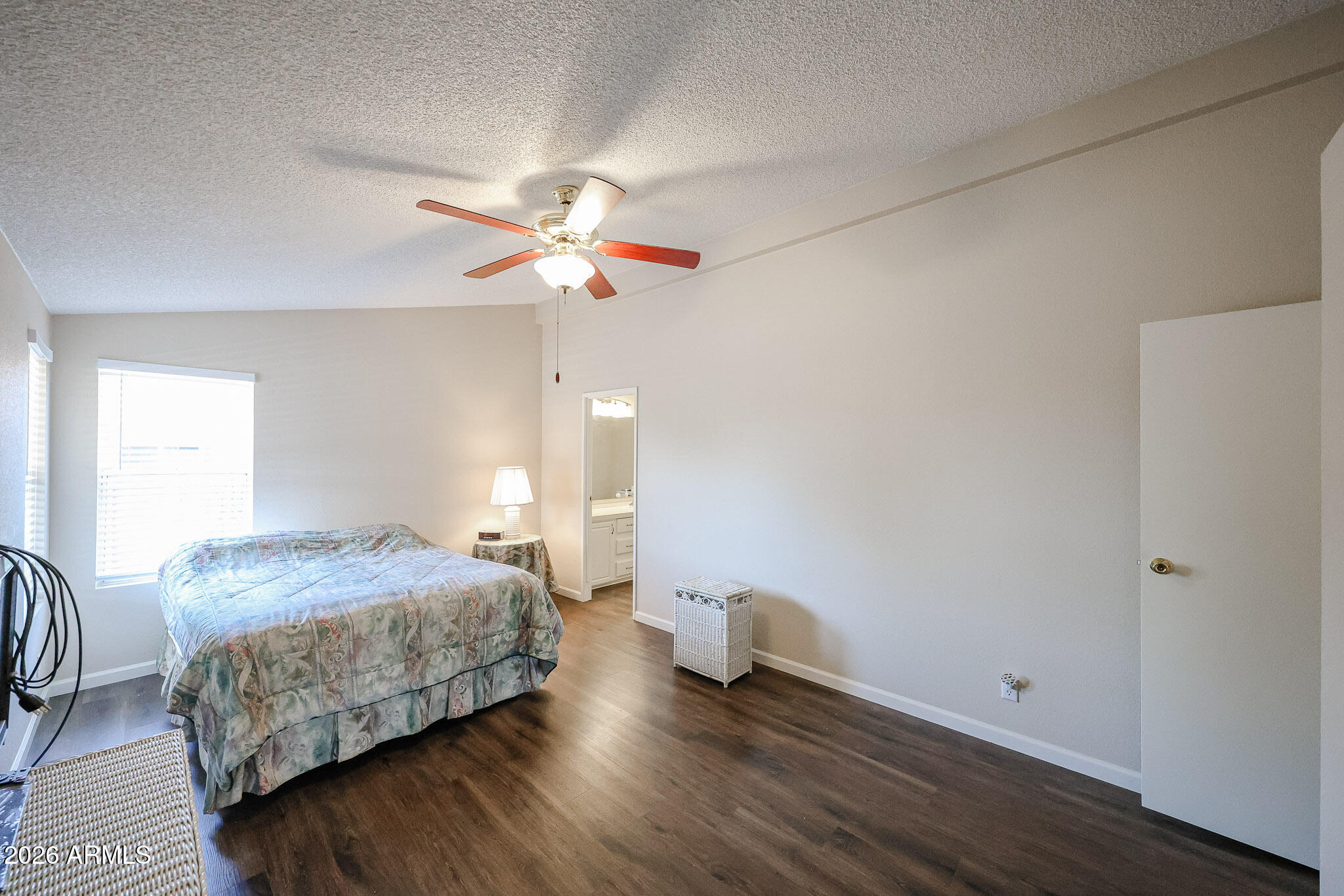 3901 E PINNACLE PEAK Road 355