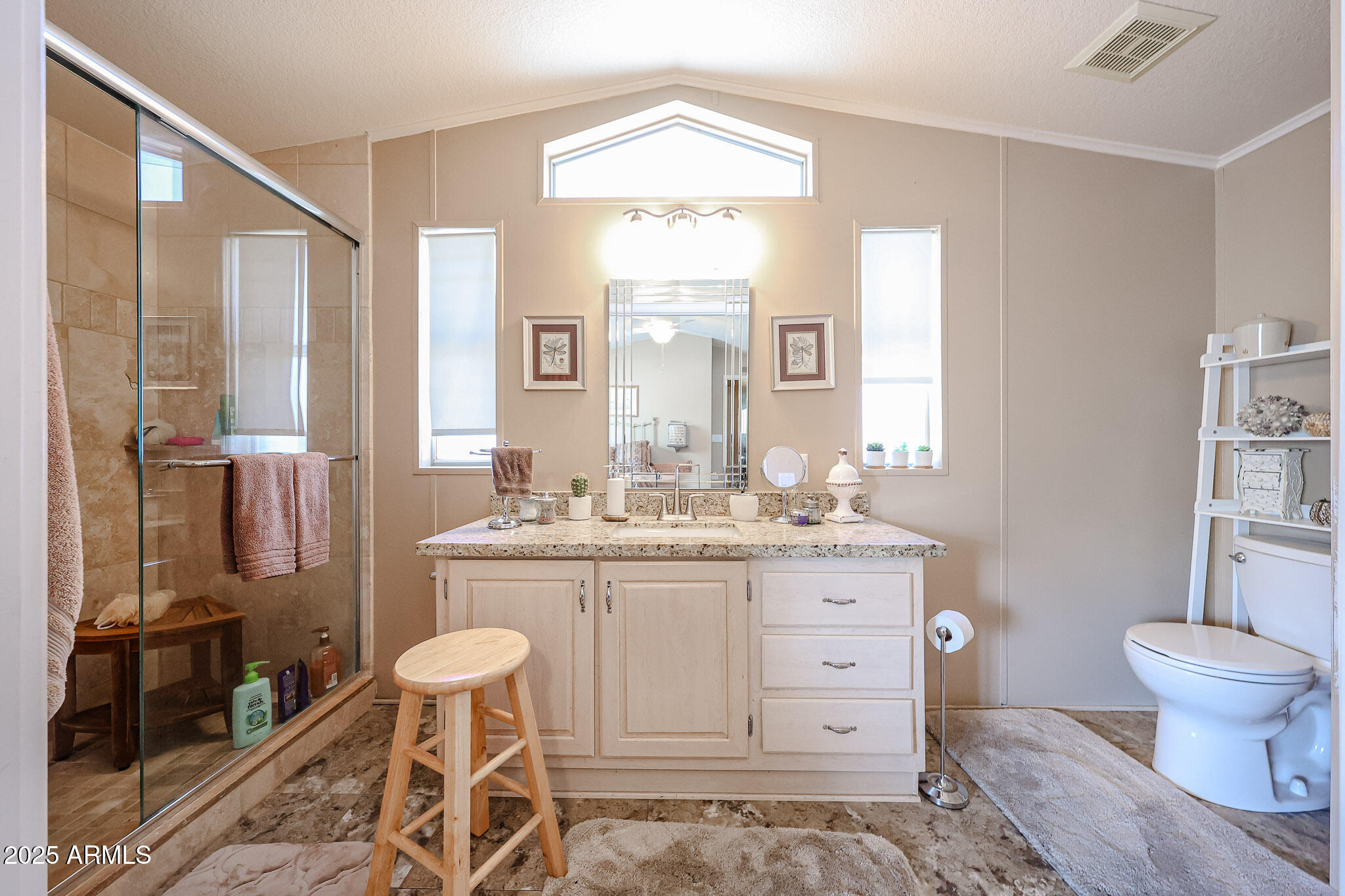 3901 E PINNACLE PEAK Road 140