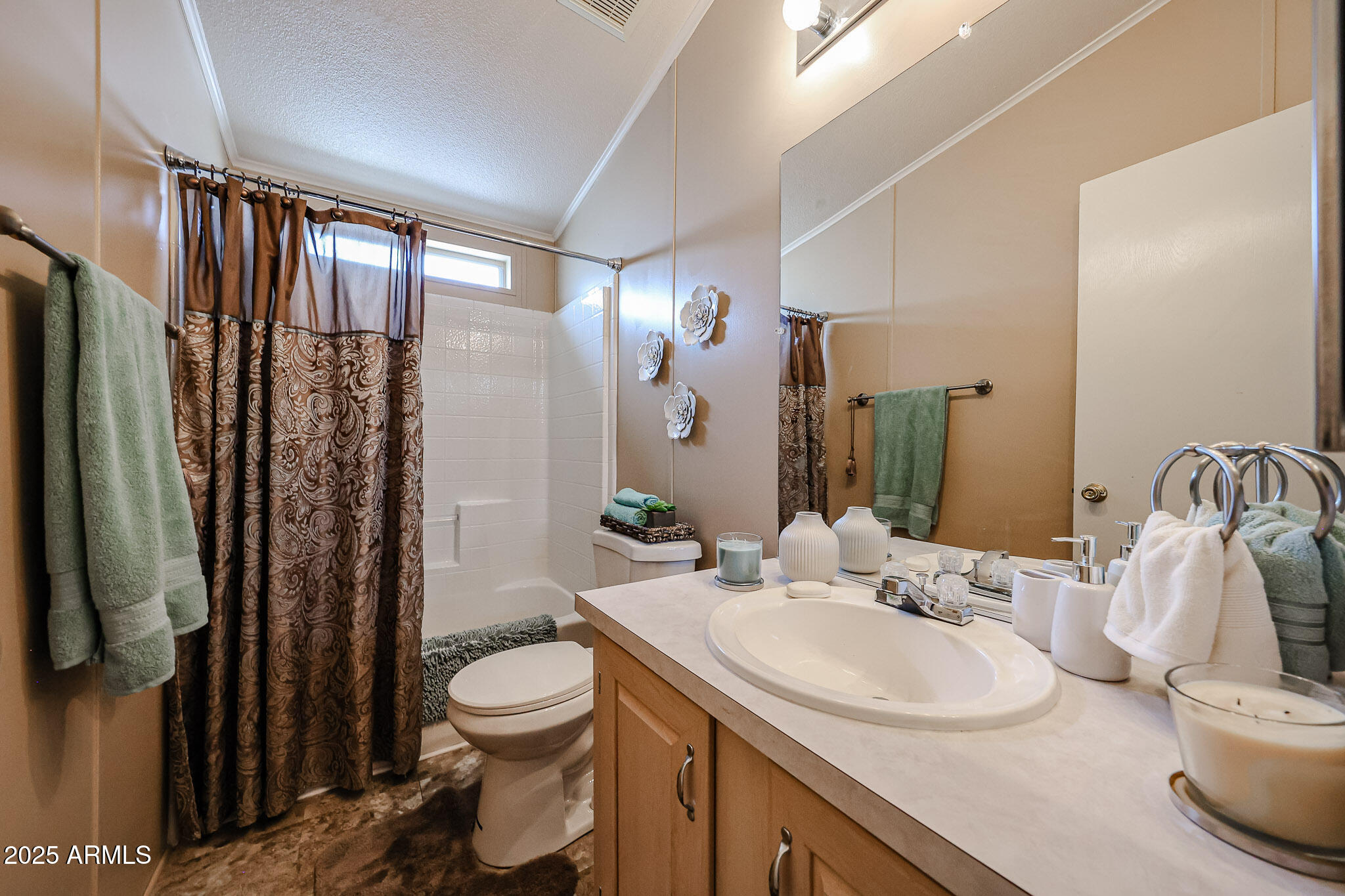 3901 E PINNACLE PEAK Road 140