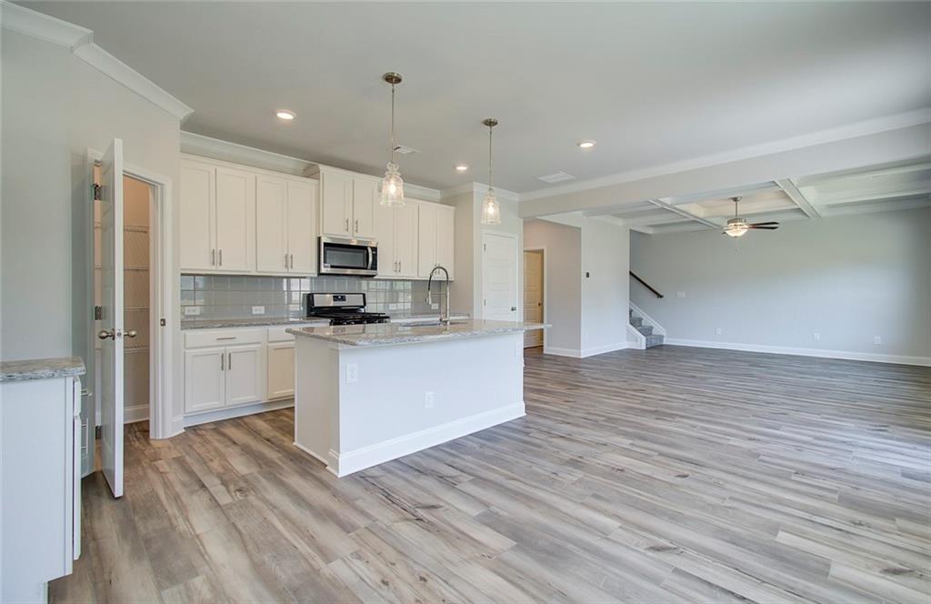 324 Sterling Creek Way