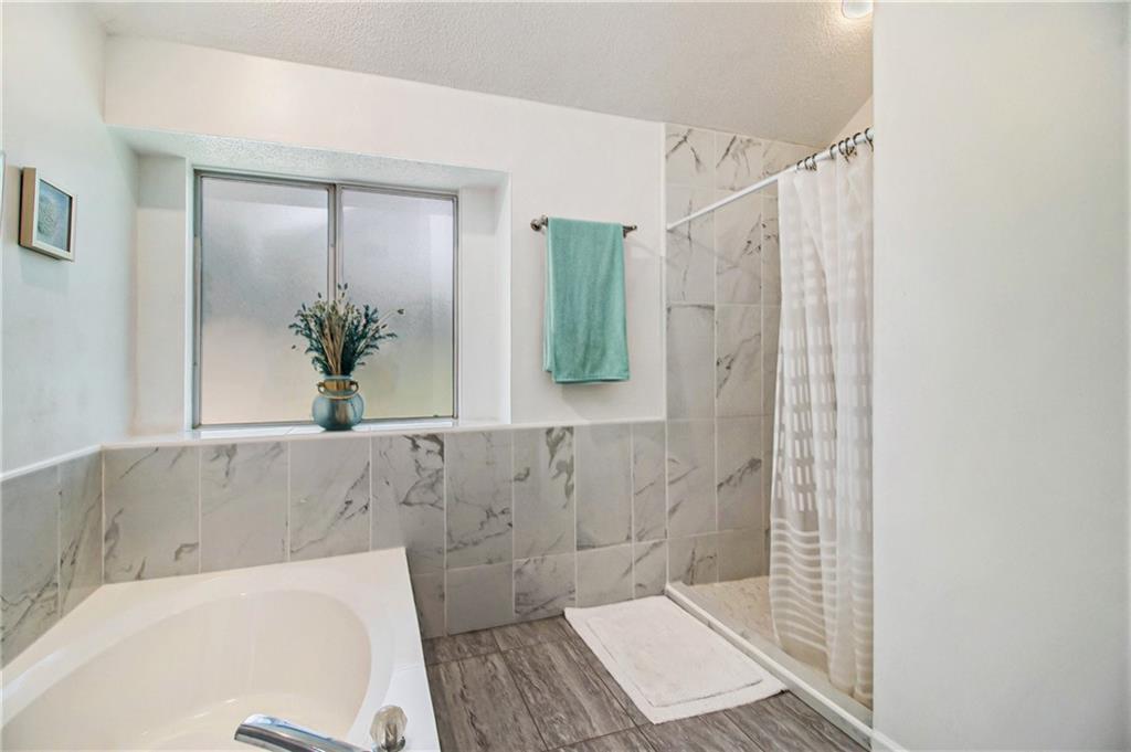 420 Willow View Knoll