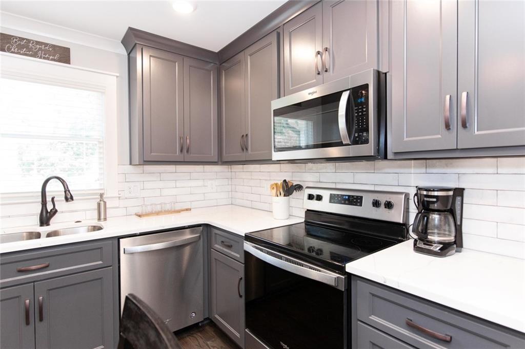 110 Stripling Street