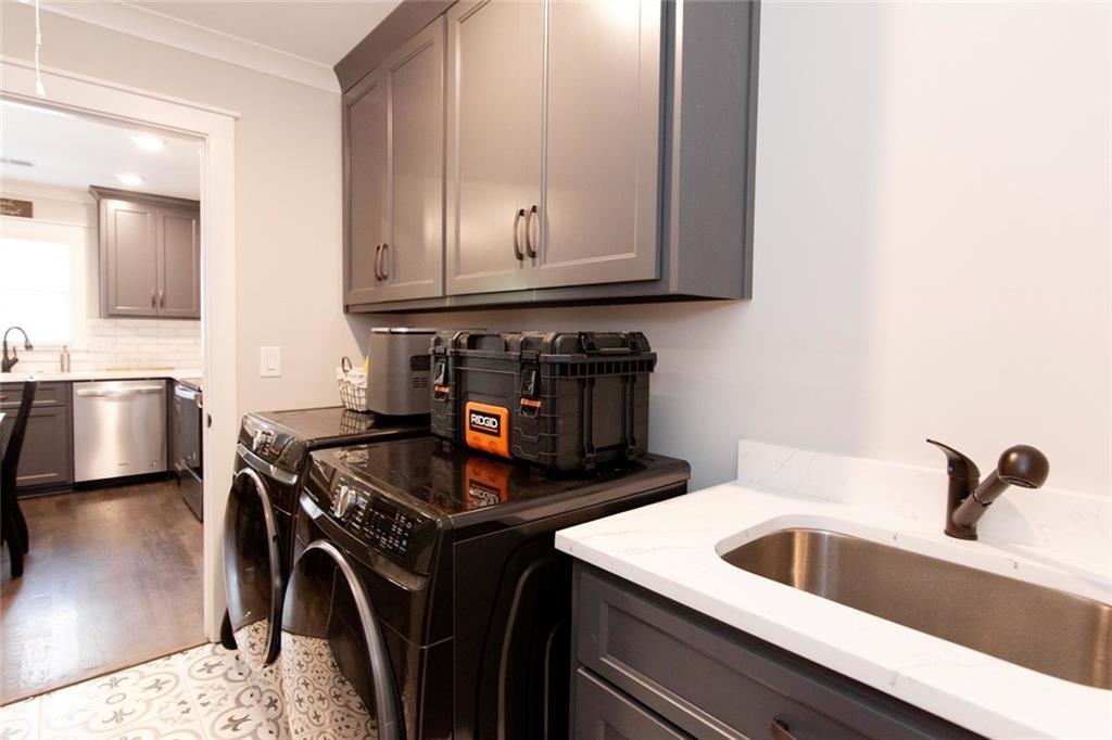 110 Stripling Street