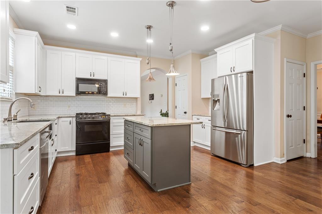 3665 Ansley Park Drive