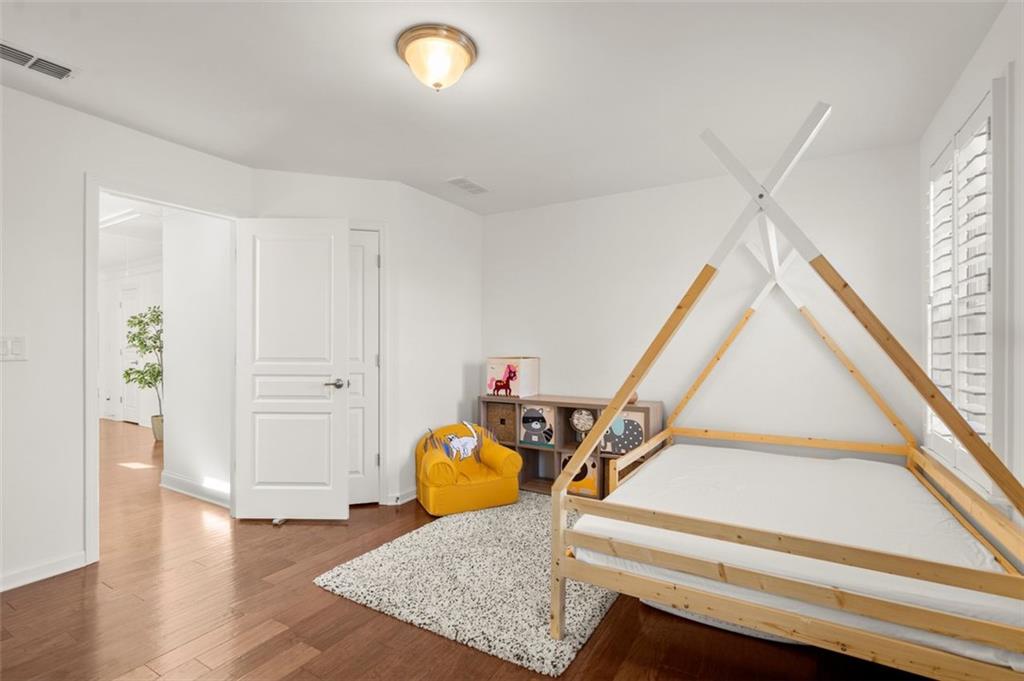 9864 Cameron Parc Circle