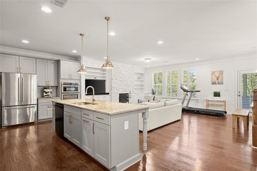 9864 Cameron Parc Circle