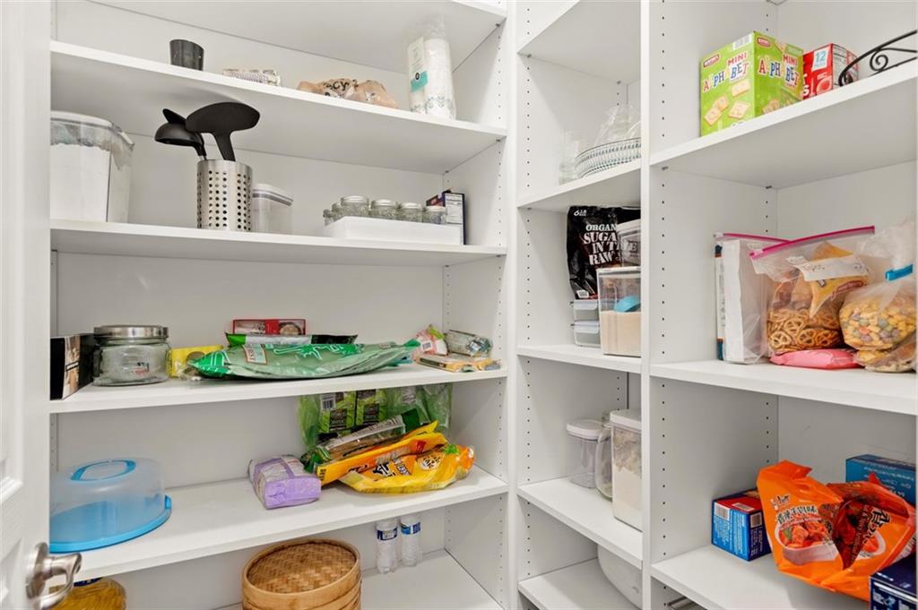 9864 Cameron Parc Circle