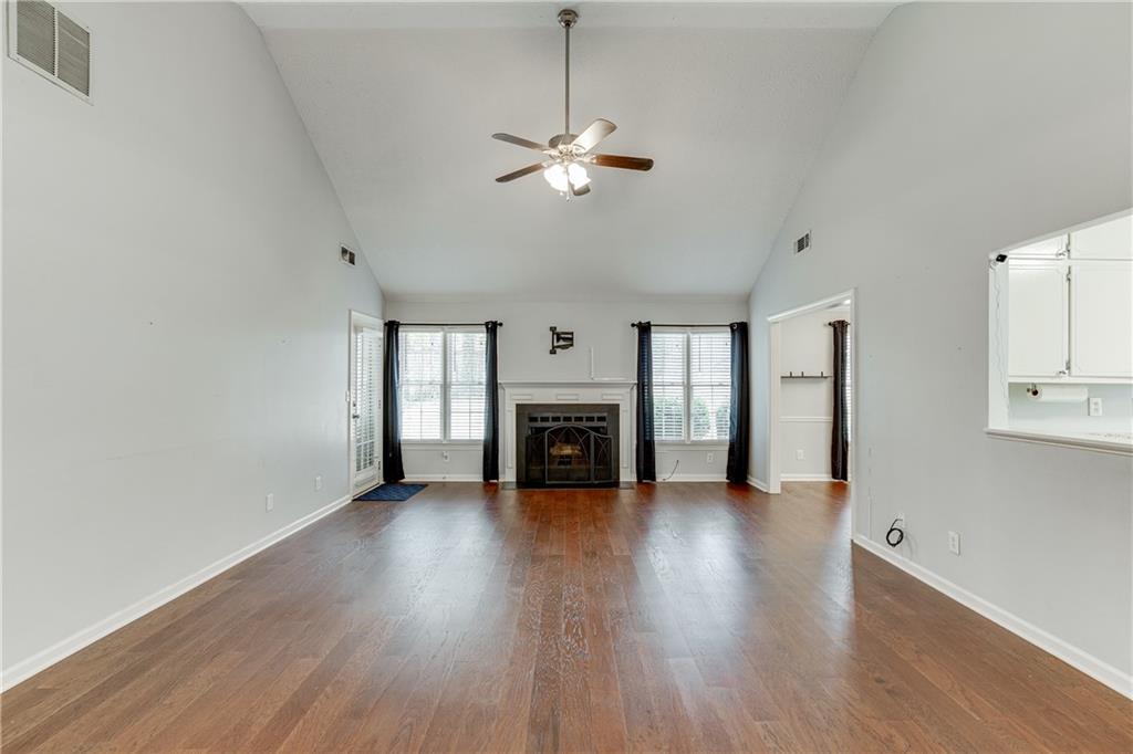 685 Hunters Creek Lane