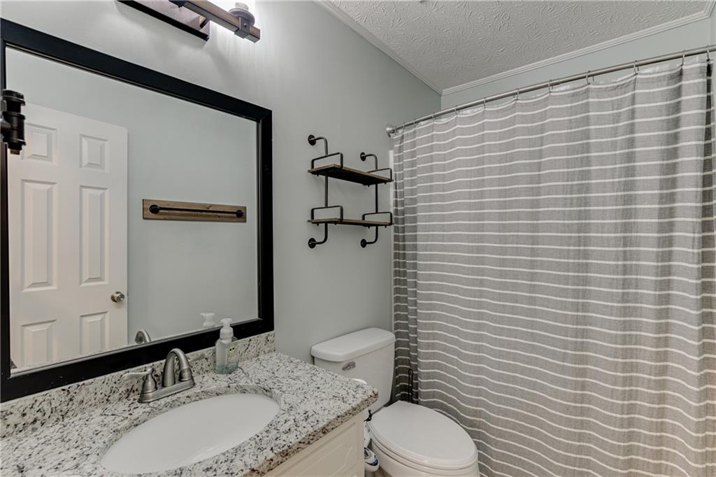 685 Hunters Creek Lane