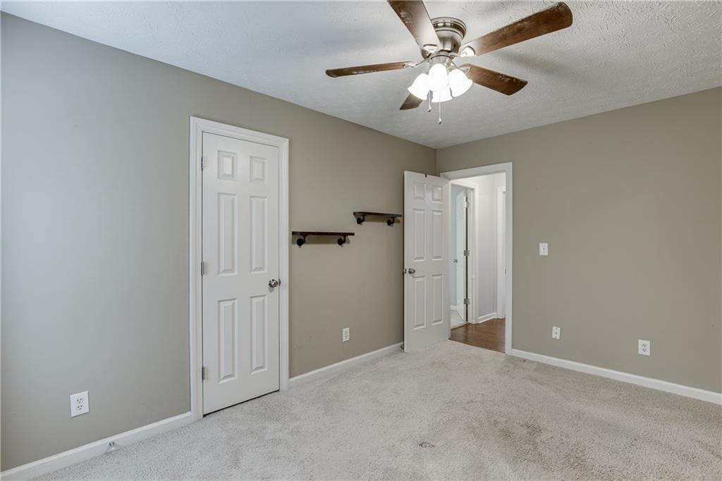 685 Hunters Creek Lane