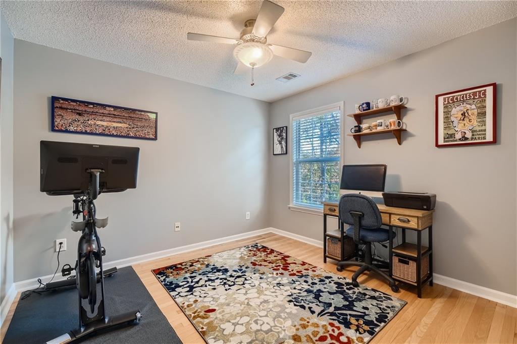 500 Stepney Court SE