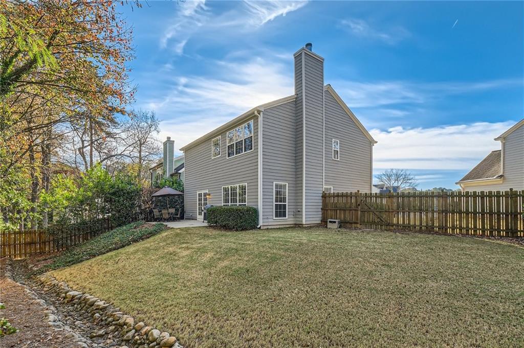 500 Stepney Court SE